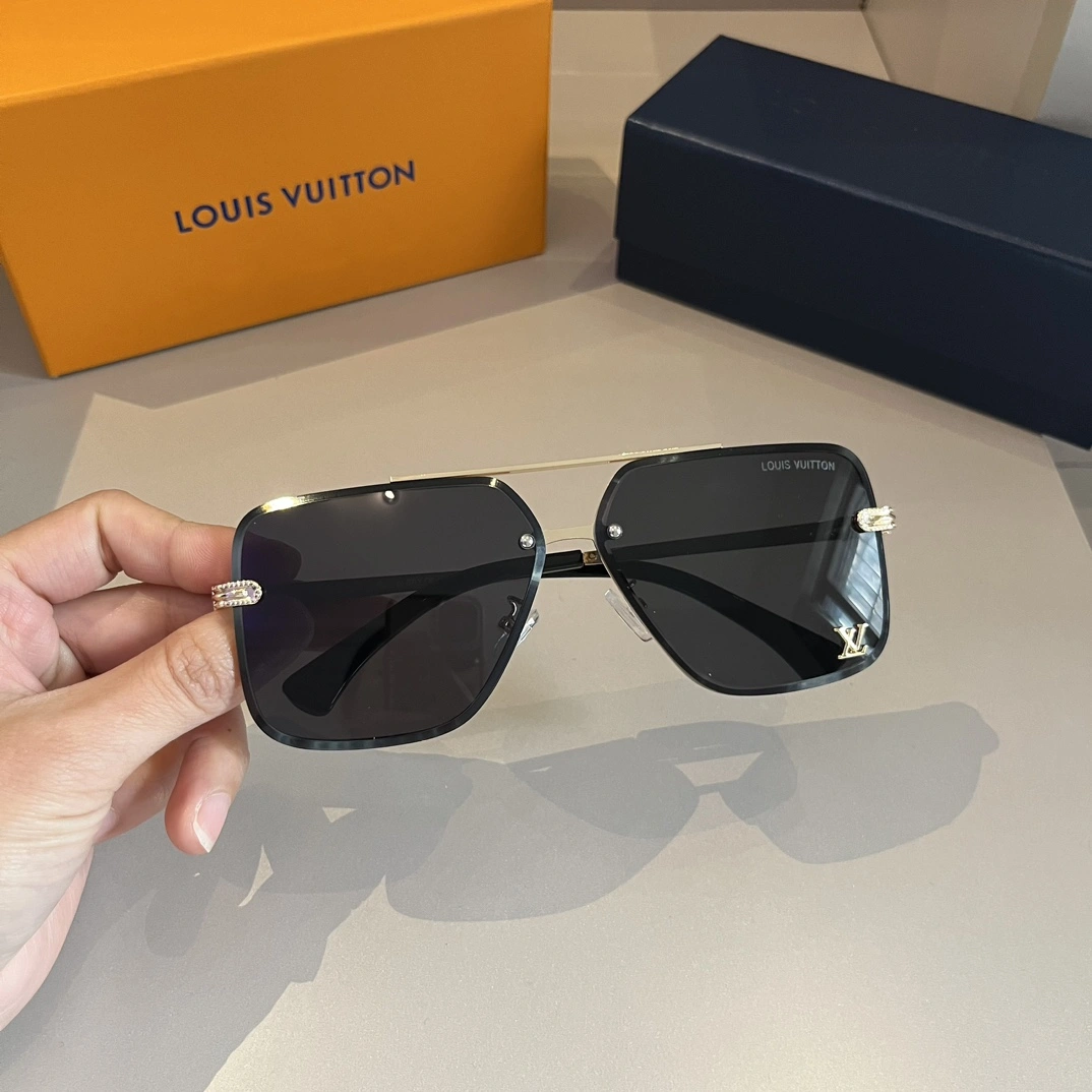 FashionForward L*ouis V*uitton Top XX 20240323- 16830