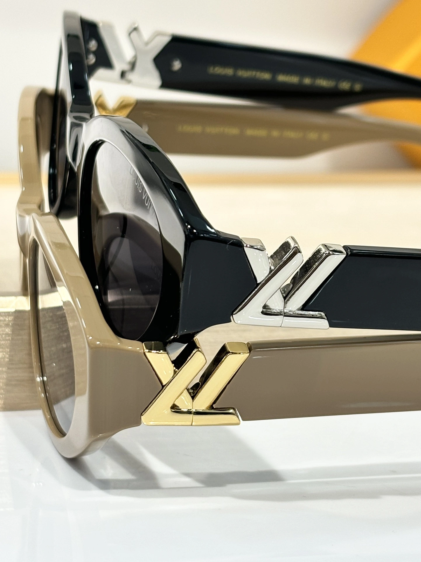 WellDesigned L*ouis V*uitton Top XX 20240401- 16815