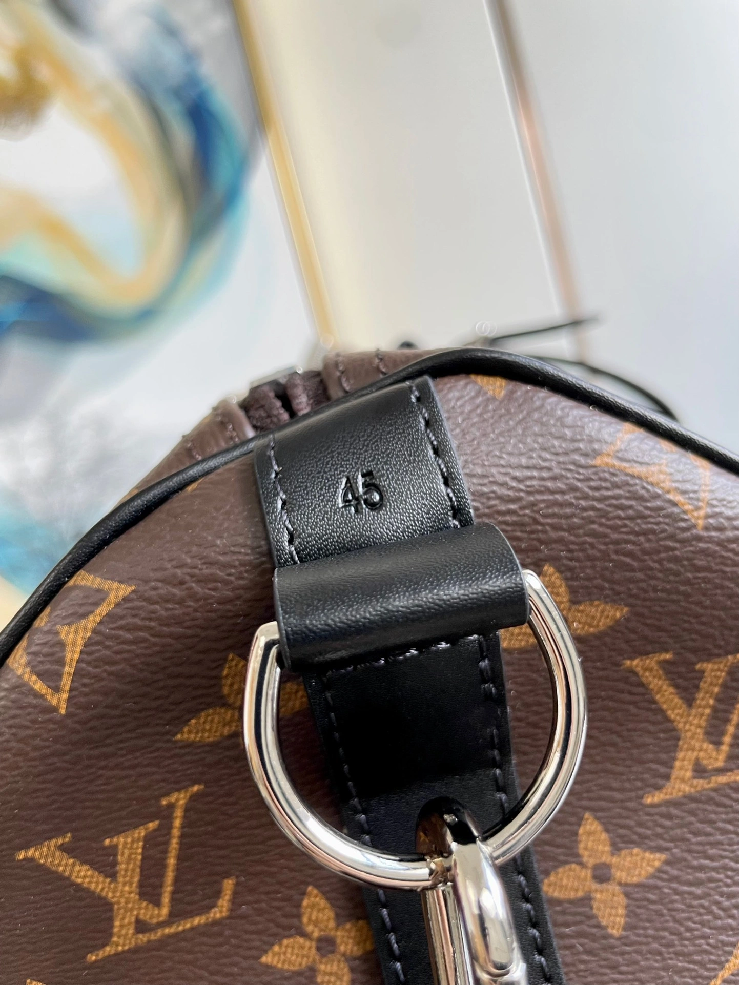 SmoothTexture L*ouis V*uitton Travel-bag Top Quality HT 20231013-46 45×27×20CM 8302