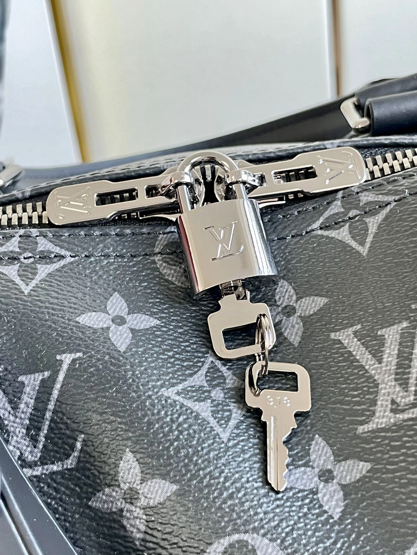 StreetReady L*ouis V*uitton Travel-bag Top Quality HT 20231013-48 45×27×20CM 8300