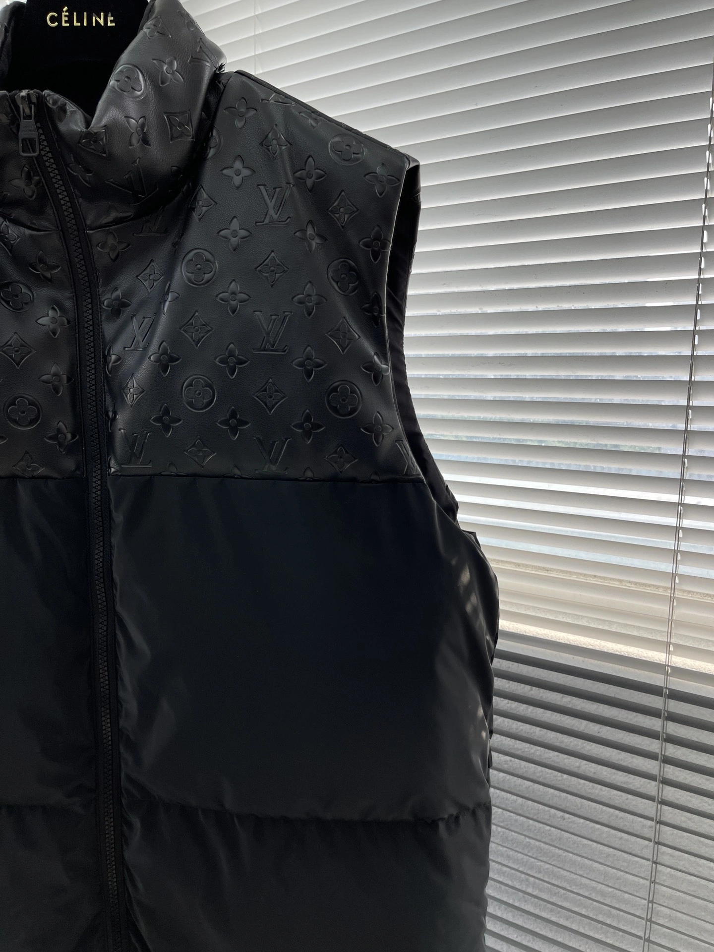 TravelReady L*ouis V*uitton Vest Top Quality D17 20231107- 12909