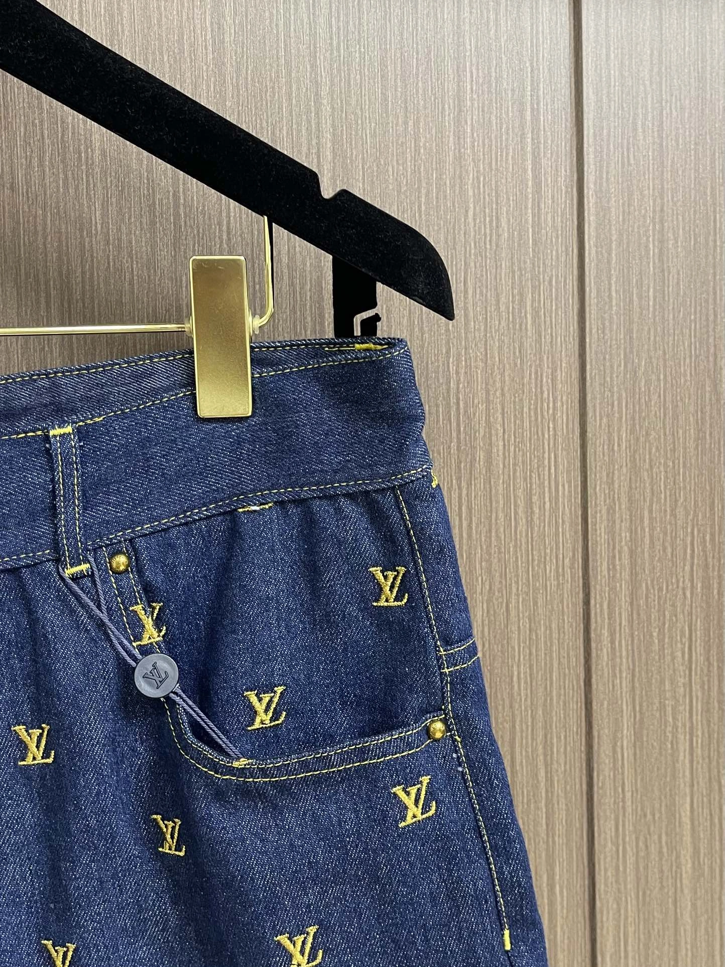 L*ouis V*uitton pants Top Quality D17 20240403- Youthful 12821