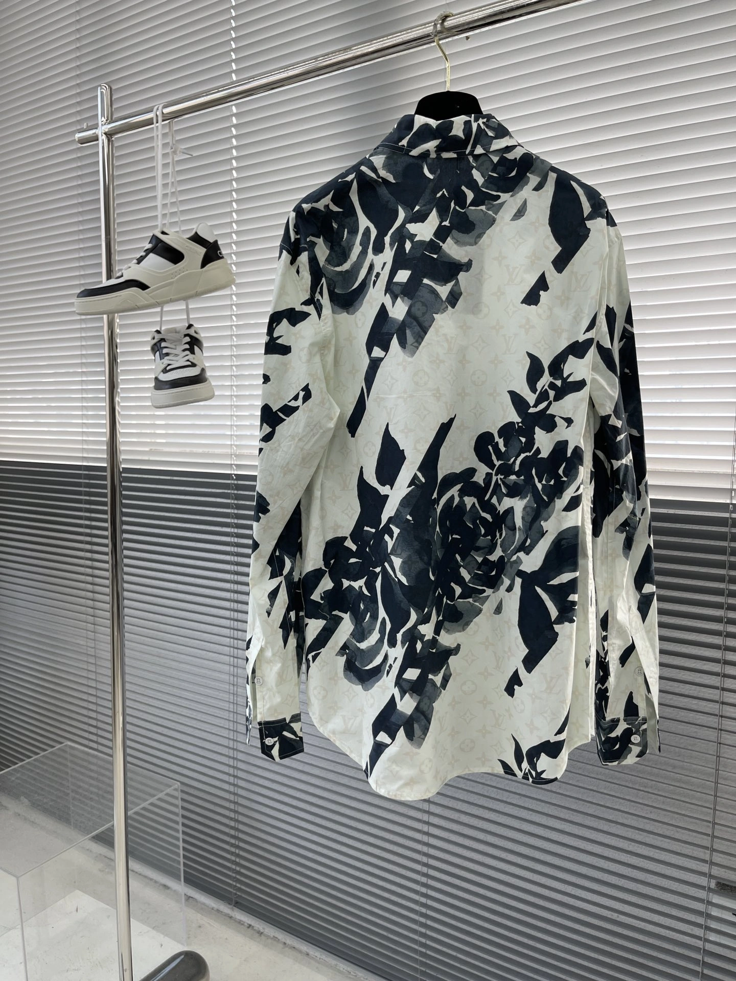 SunProtective L*ouis V*uitton shirt Top Quality AZ 20231027- 12953