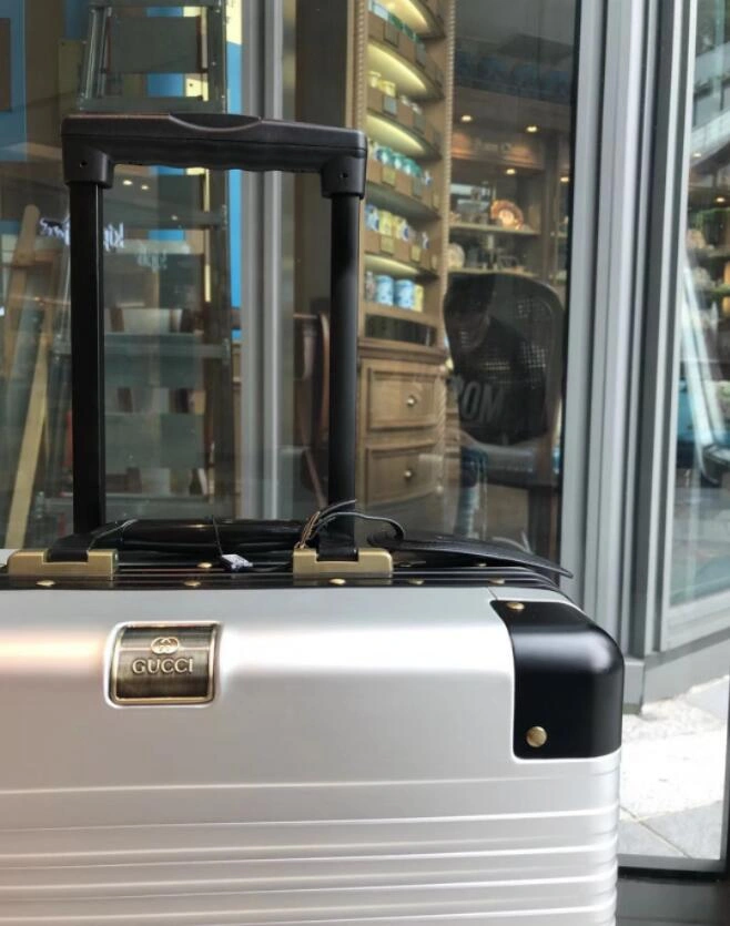 Vibrant Luggage ask price on whatsapp 9769