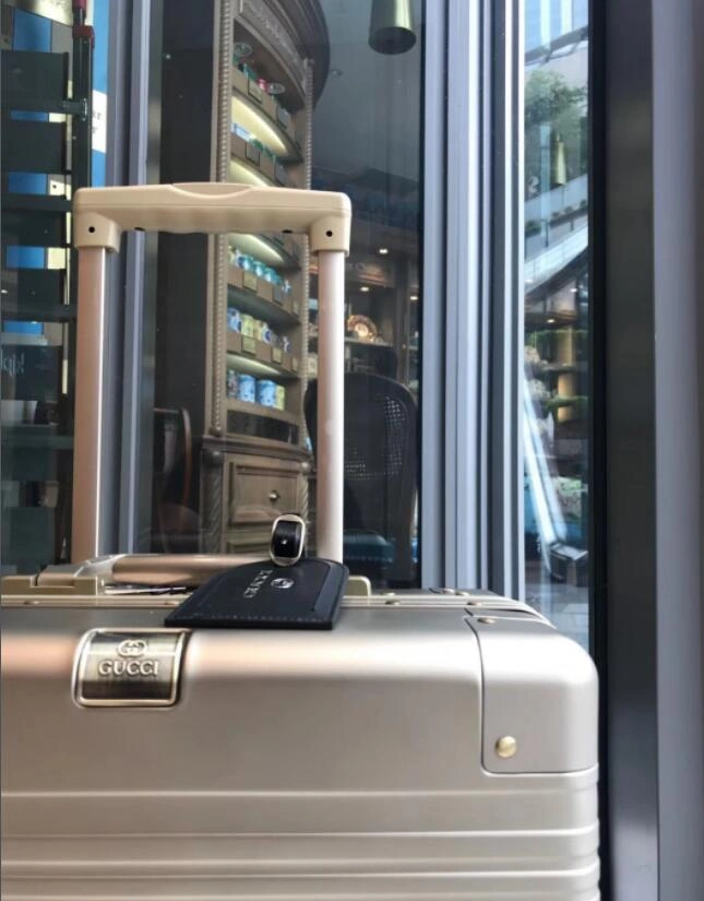 Casual Luggage ask price on whatsapp 9768