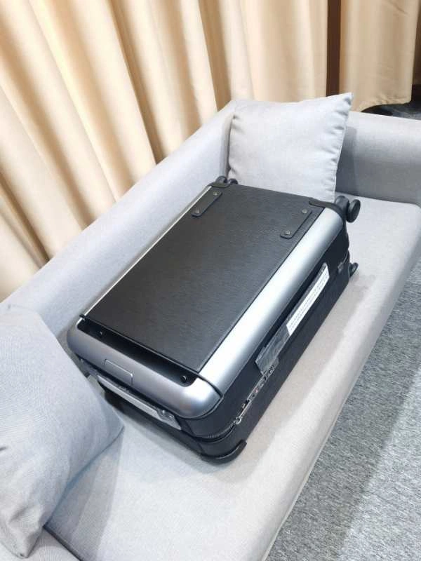 Luggage ask price on whatsapp Cozy 9773