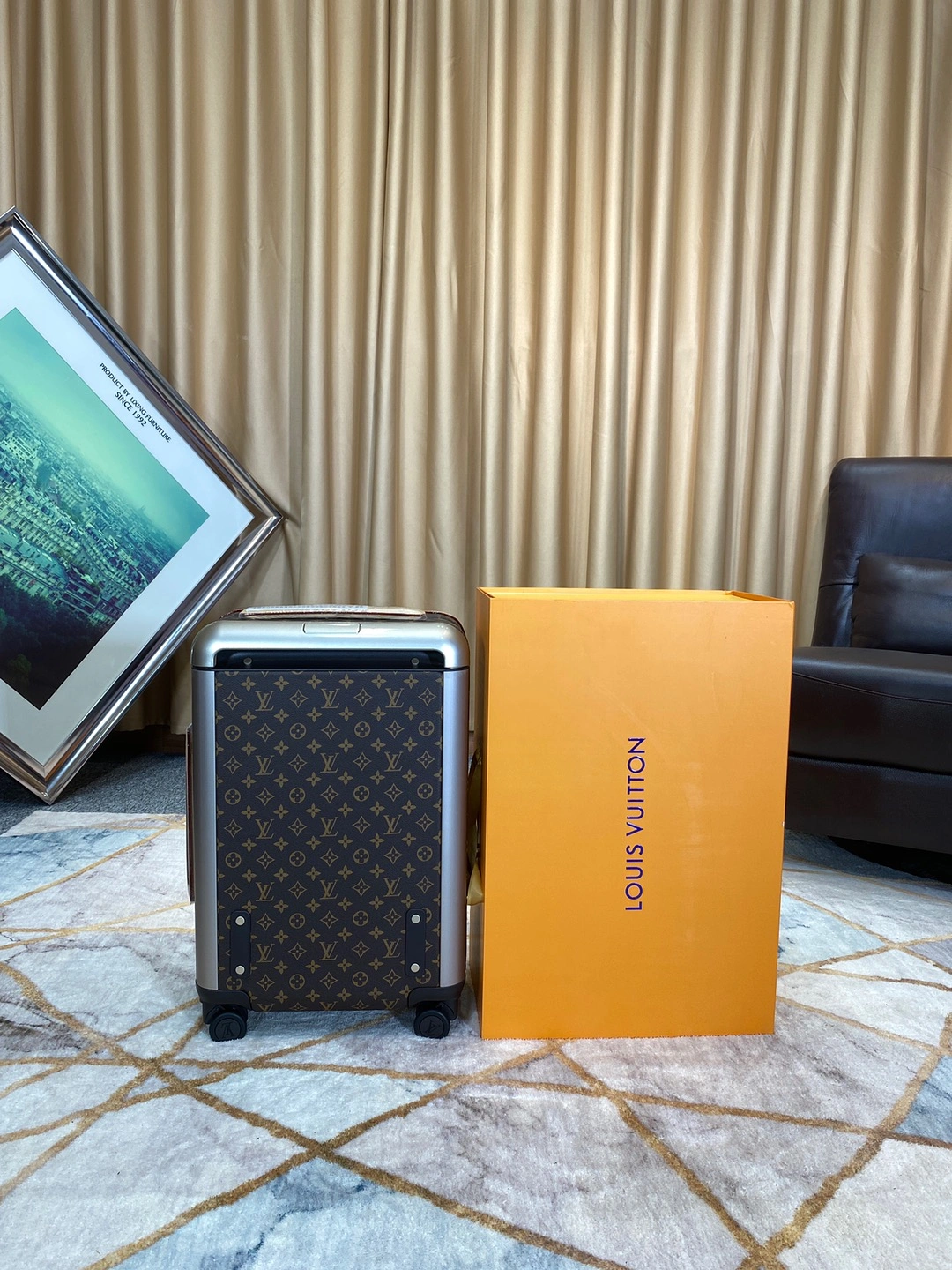 Colorful Luggage ask price on whatsapp 9750