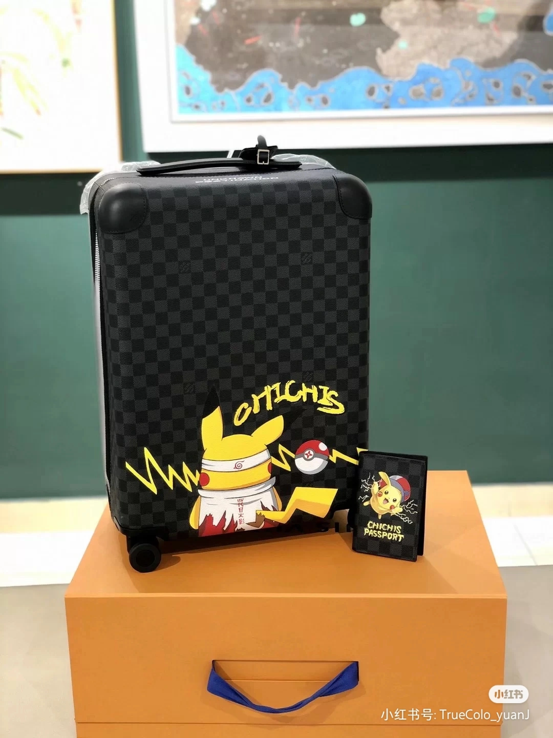 Luggage ask price on whatsapp TechFriendly 9755