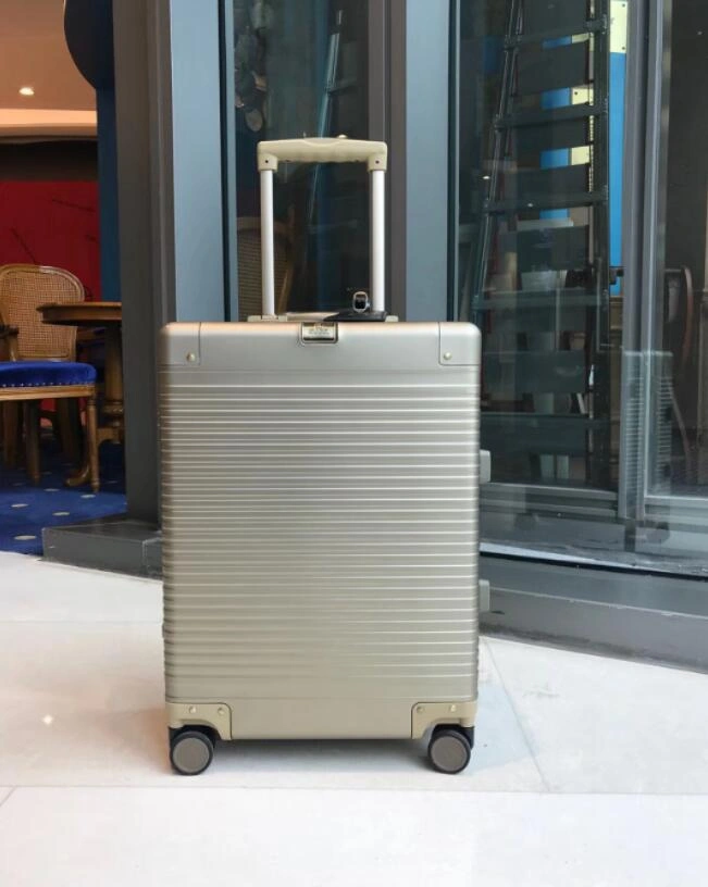 Casual Luggage ask price on whatsapp 9768