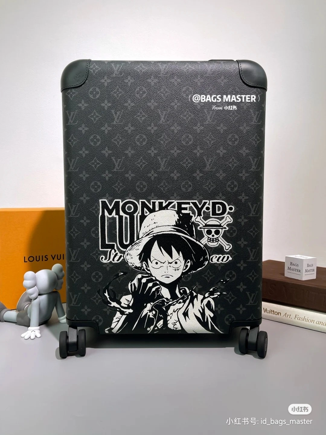 Luggage ask price on whatsapp Reliable 9757