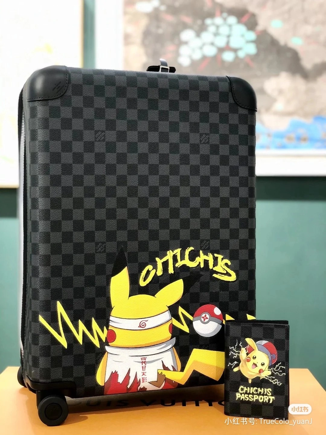 Luggage ask price on whatsapp TechFriendly 9755