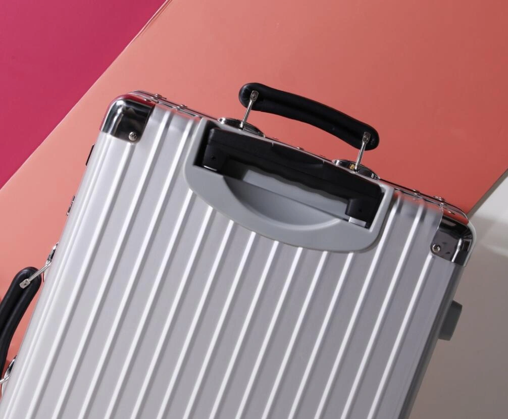 EyeCatching Luggage ask price on whatsapp 9778