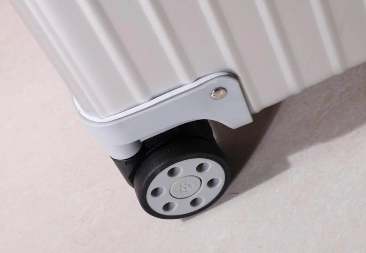 EyeCatching Luggage ask price on whatsapp 9778