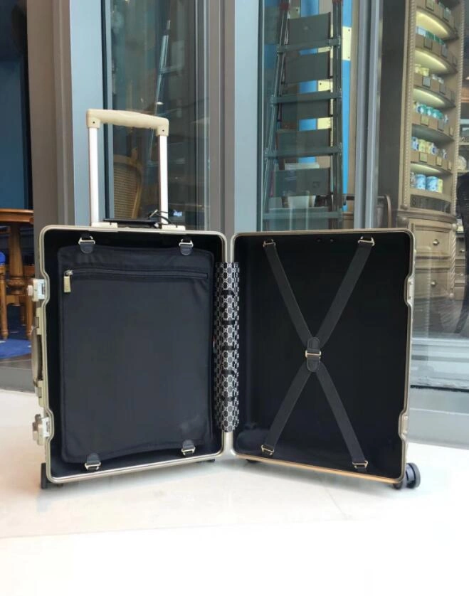 Casual Luggage ask price on whatsapp 9768