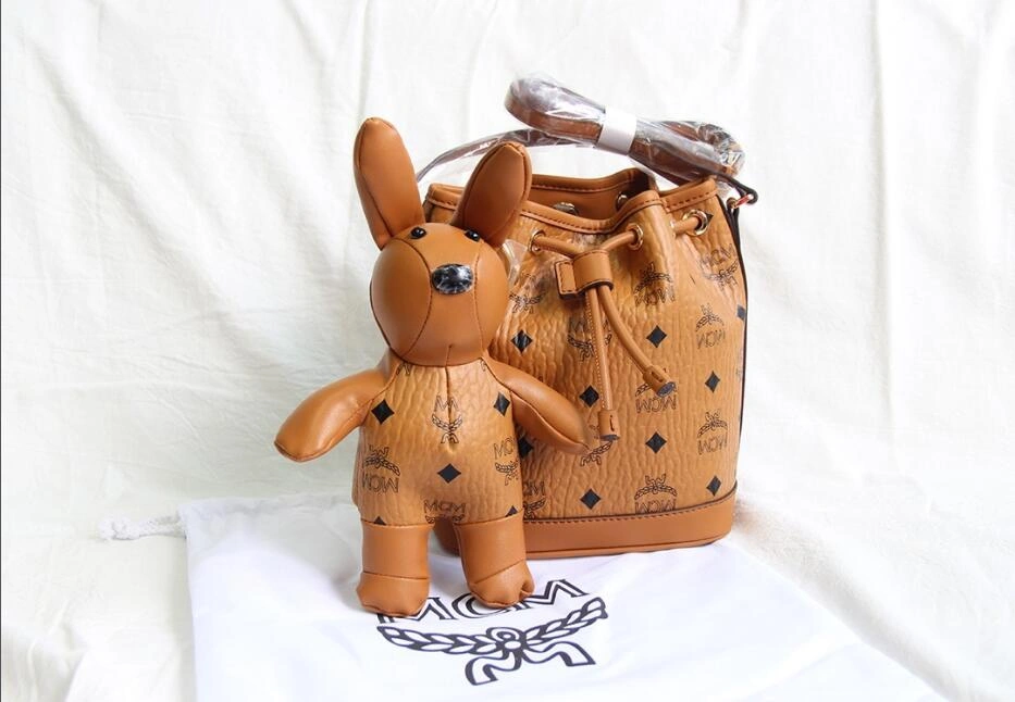 Snug M*CM Bag Top Quality 17*31*11cm 9325