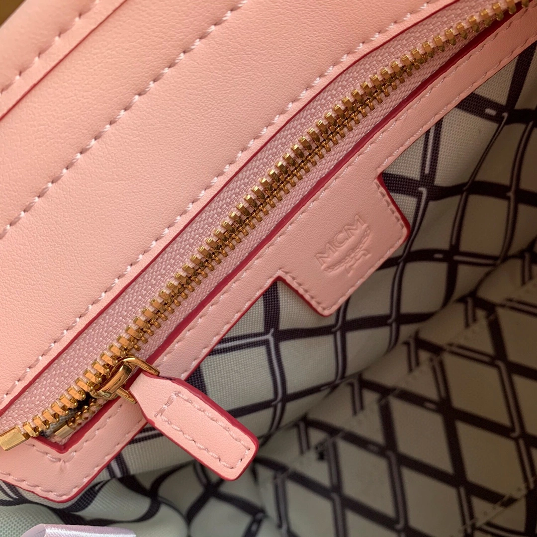 MoistureWicking M*CM Bag Top Quality 18.5*19*9.5cm 9323