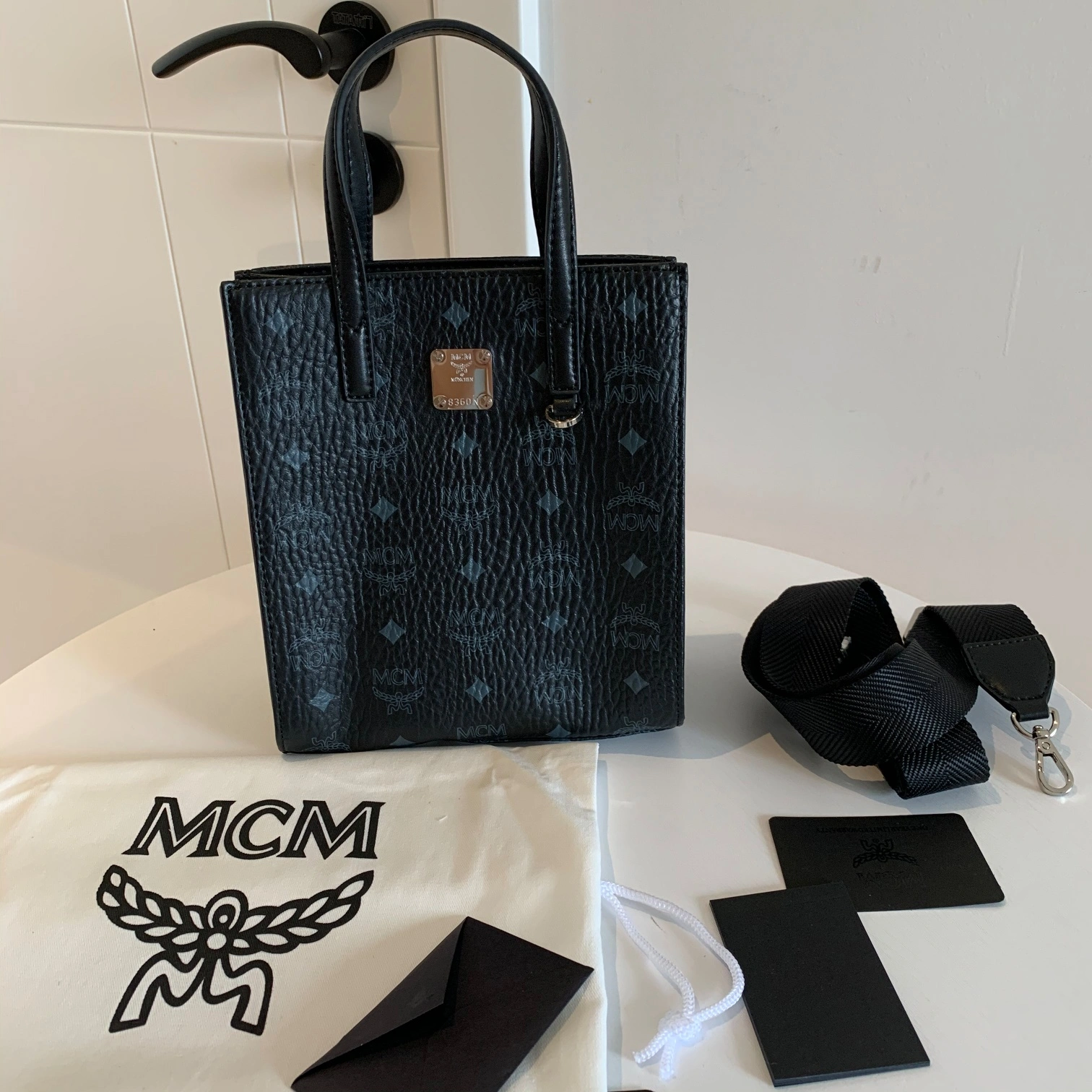 M*CMBag Top Quality 19.5*22*8.5cm Trendy 9320