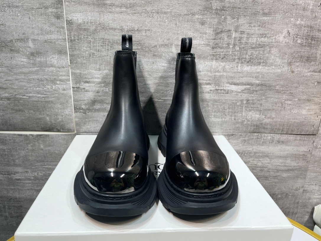 Stylish Men A*exander M*queen Boots CP 20230607- 3084