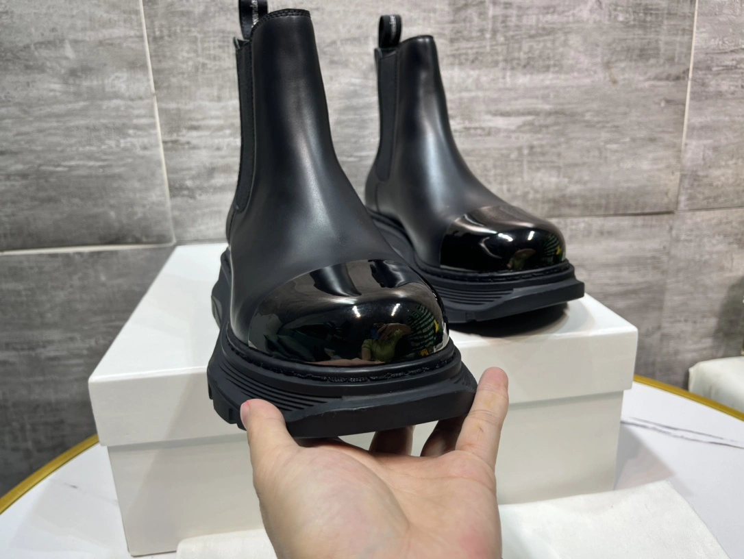 Stylish Men A*exander M*queen Boots CP 20230607- 3084