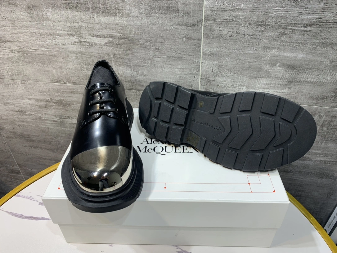 NewStyle Men A*exander M*queen Sneaker CP 20230607- 3081