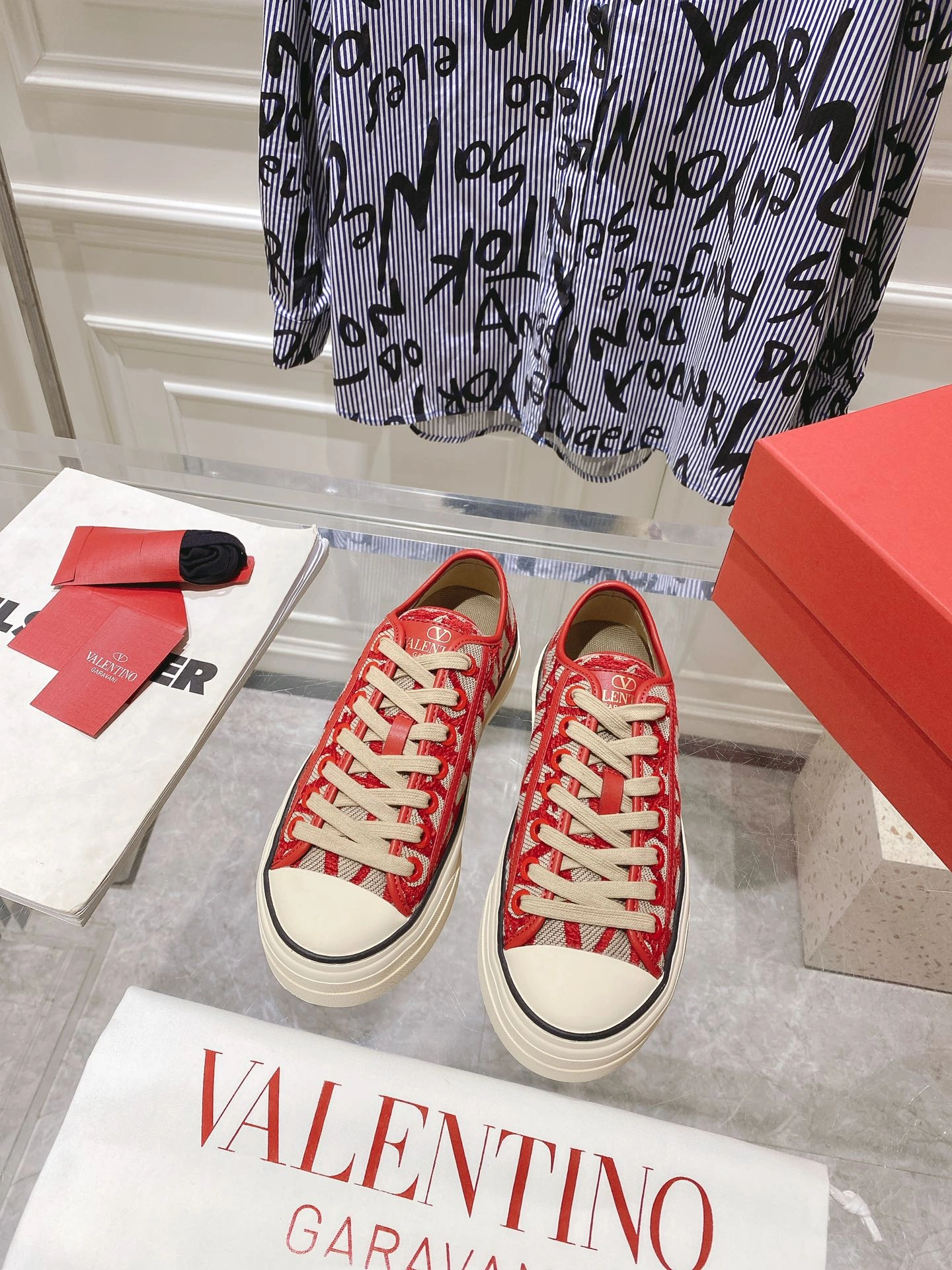 Men And Women 𝑉*𝐴𝐿𝐸𝑁𝑇𝐼𝑁𝑂 Top Canvas Shoe CP 20230607- WaterResistant 7571