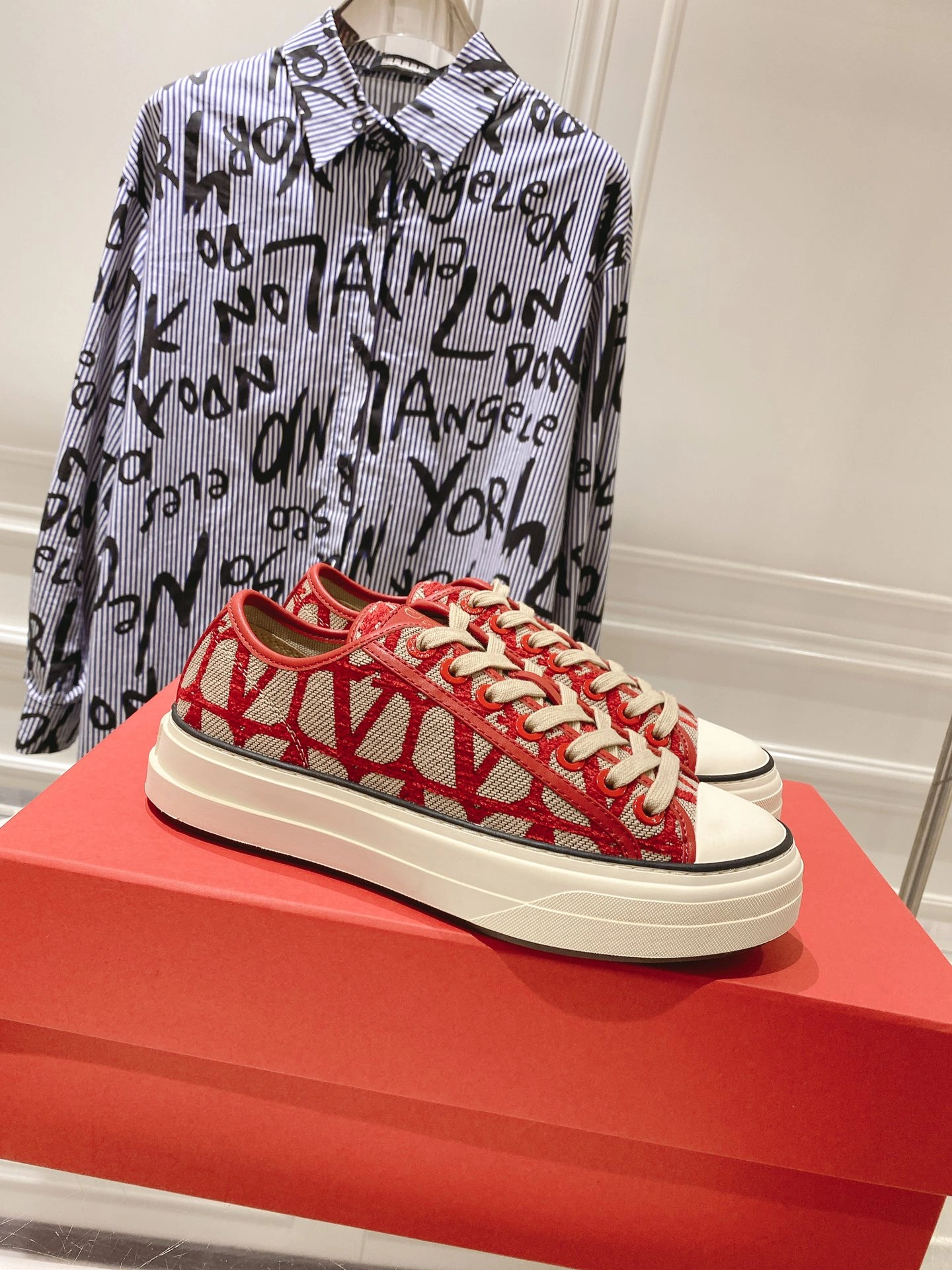 Men And Women 𝑉*𝐴𝐿𝐸𝑁𝑇𝐼𝑁𝑂 Top Canvas Shoe CP 20230607- WaterResistant 7571