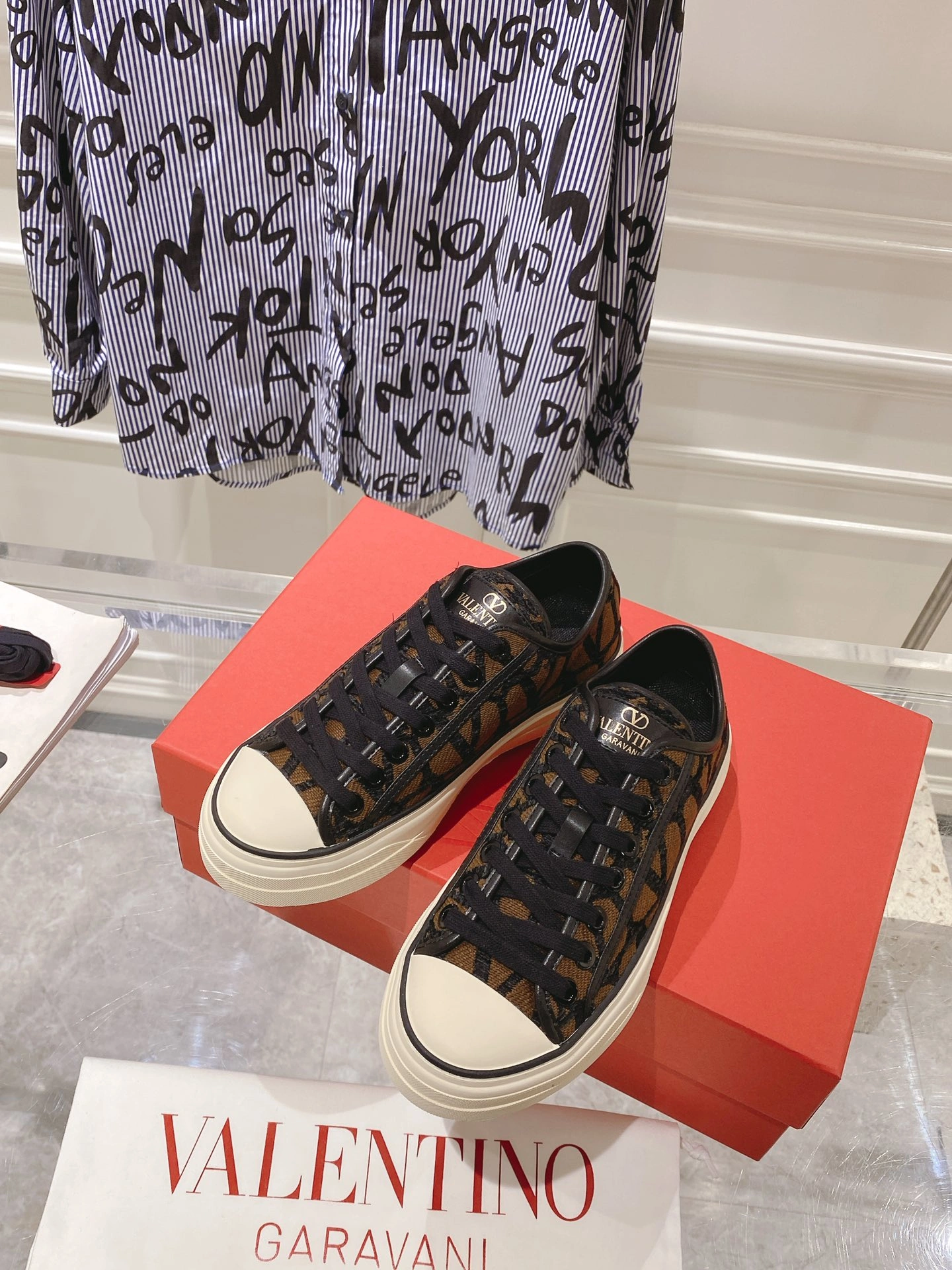 Snug Men And Women 𝑉*𝐴𝐿𝐸𝑁𝑇𝐼𝑁𝑂 Top Canvas Shoe CP 20230608- 7573