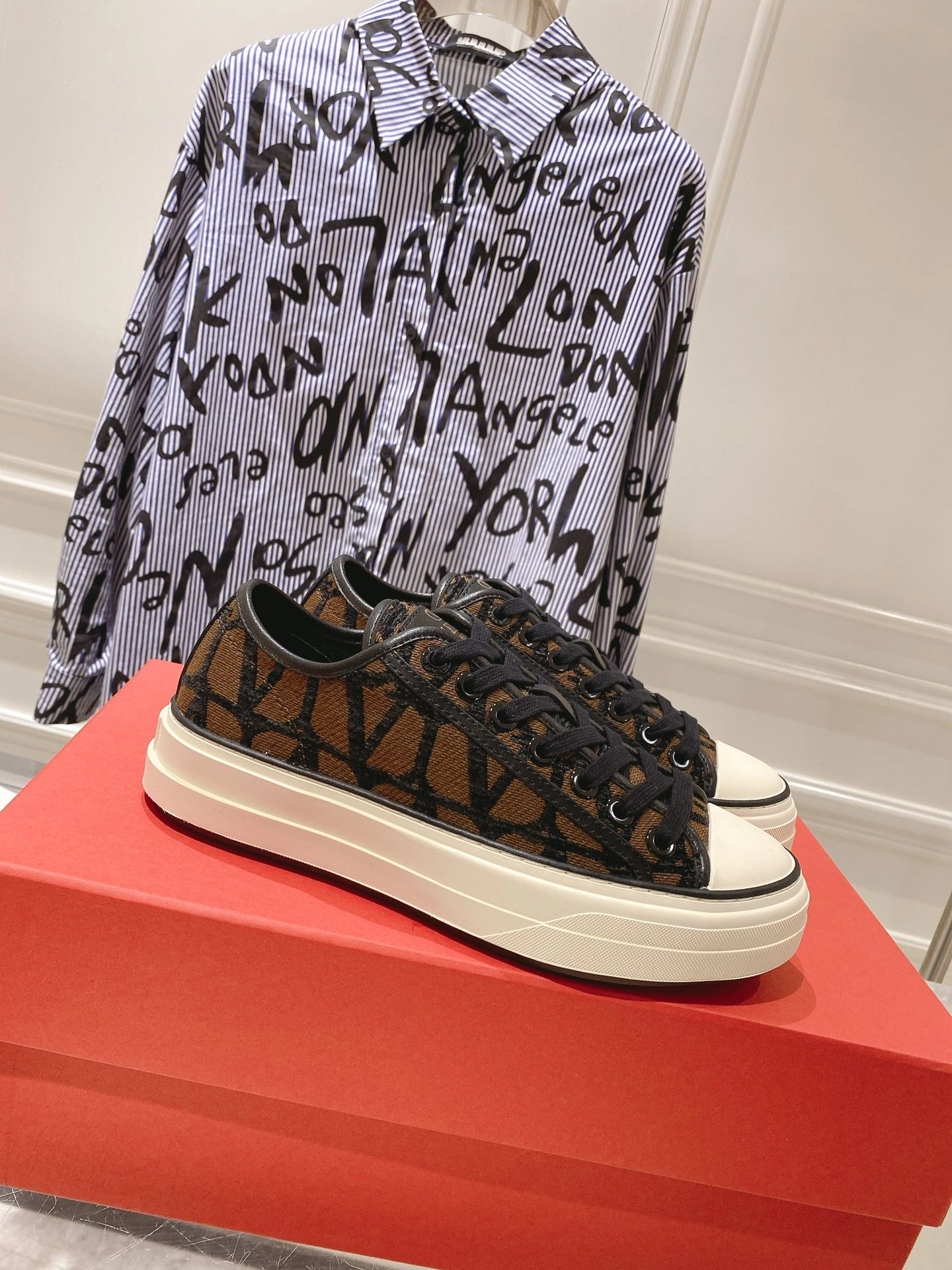 Snug Men And Women 𝑉*𝐴𝐿𝐸𝑁𝑇𝐼𝑁𝑂 Top Canvas Shoe CP 20230608- 7573