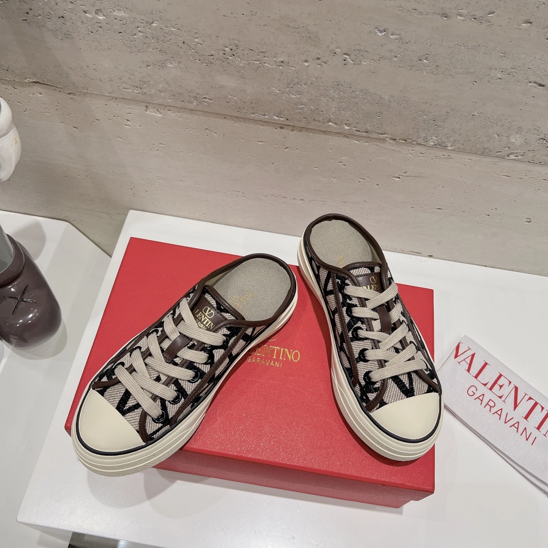 Men And Women 𝑉*𝐴𝐿𝐸𝑁𝑇𝐼𝑁𝑂 Top slippers CP 20230607- GoAnywhere 7570