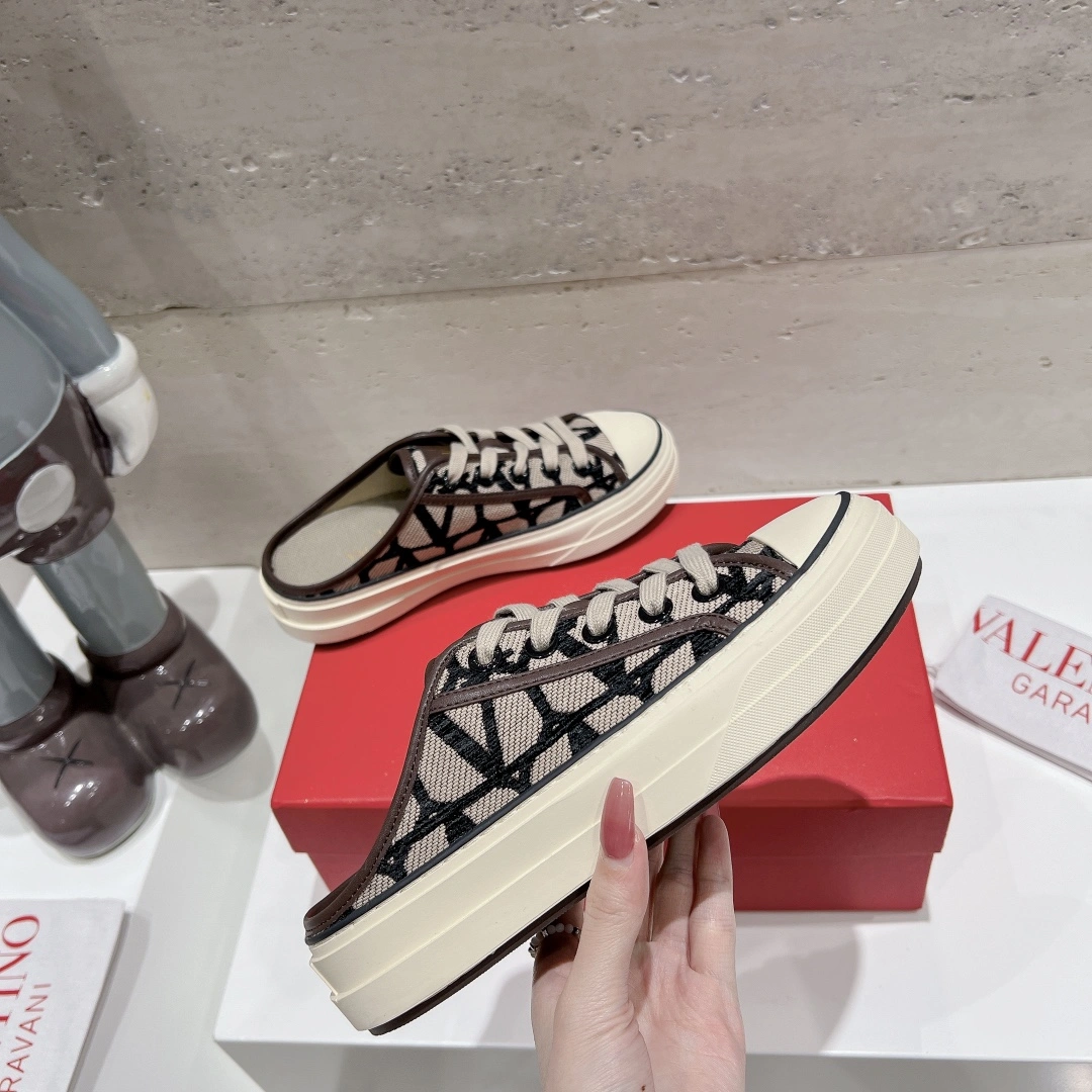Men And Women 𝑉*𝐴𝐿𝐸𝑁𝑇𝐼𝑁𝑂 Top slippers CP 20230607- GoAnywhere 7570