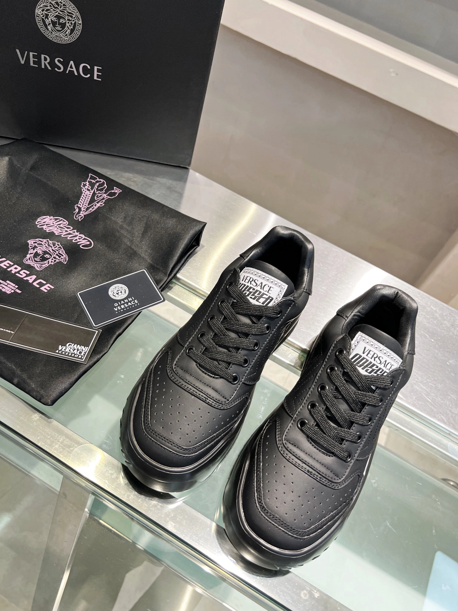 GoAnywhere Men And Women V*ersace Top Sneakers CP 20230607- 6645