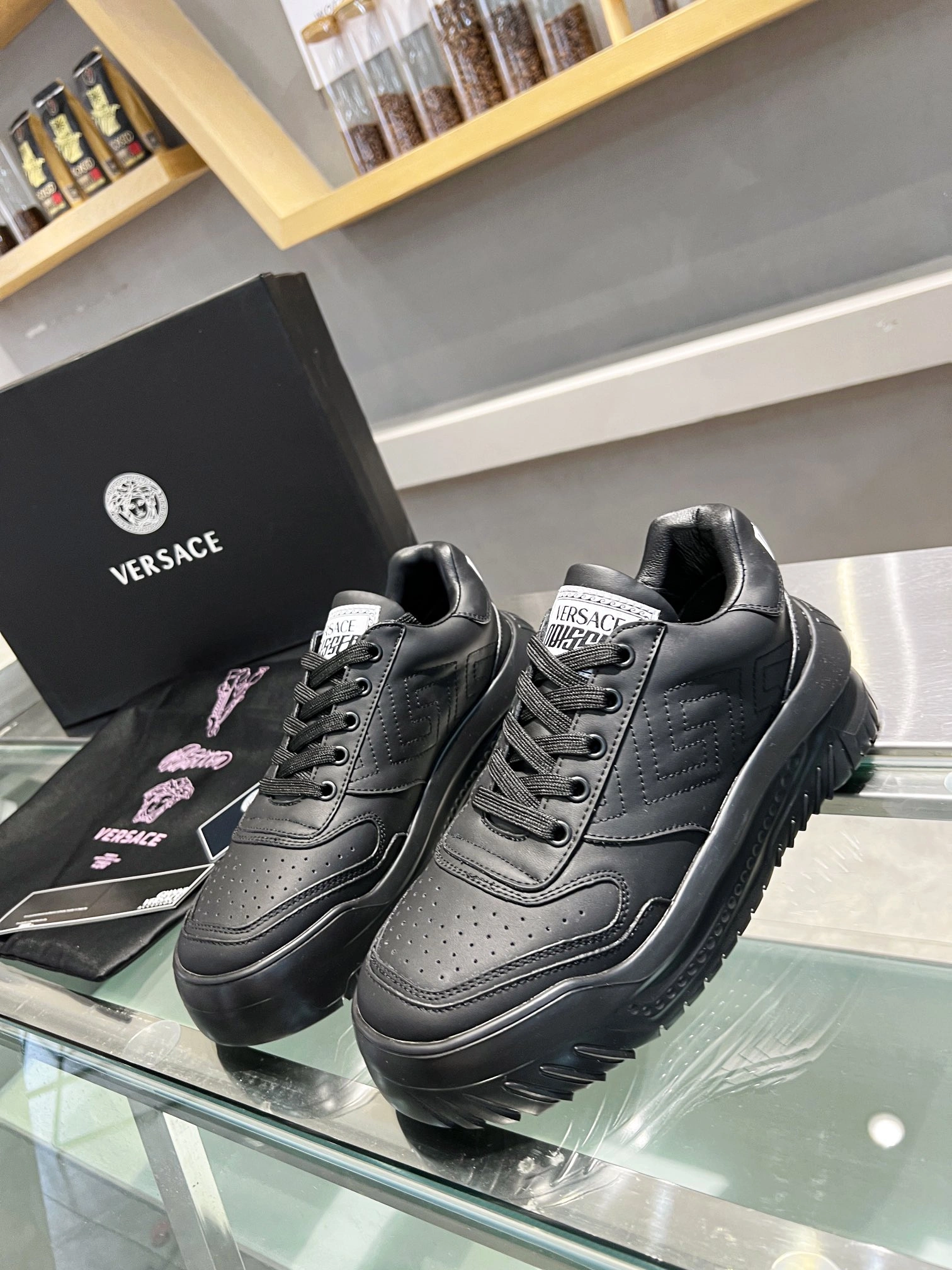 GoAnywhere Men And Women V*ersace Top Sneakers CP 20230607- 6645