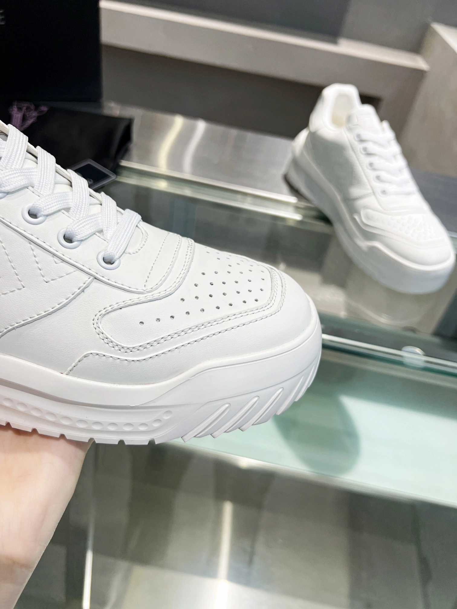 Resilient Men And Women V*ersace Top Sneakers CP 20230607- 6644