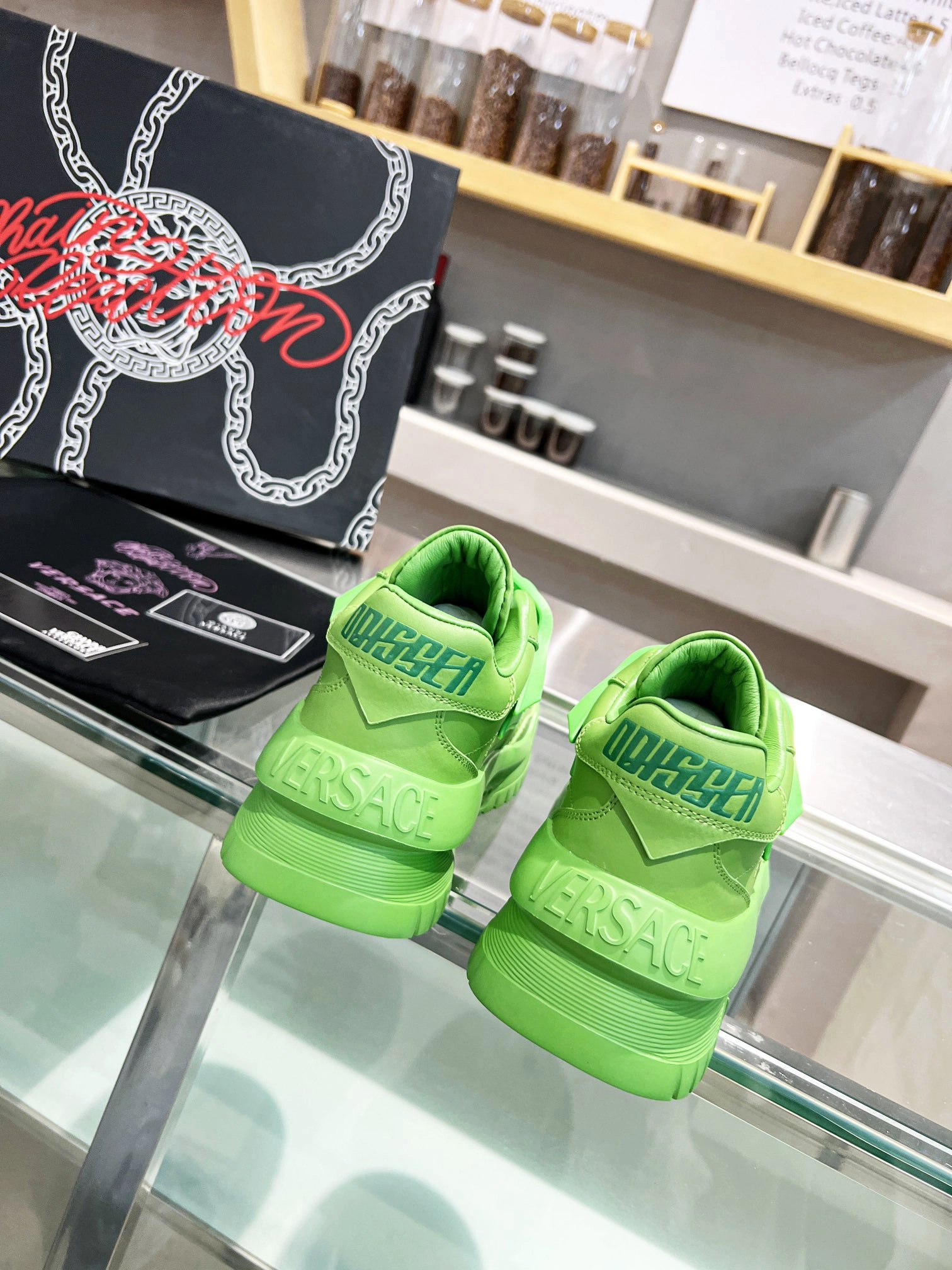Affordable Men And Women V*ersace Top Sneakers CP 20230607- 6640