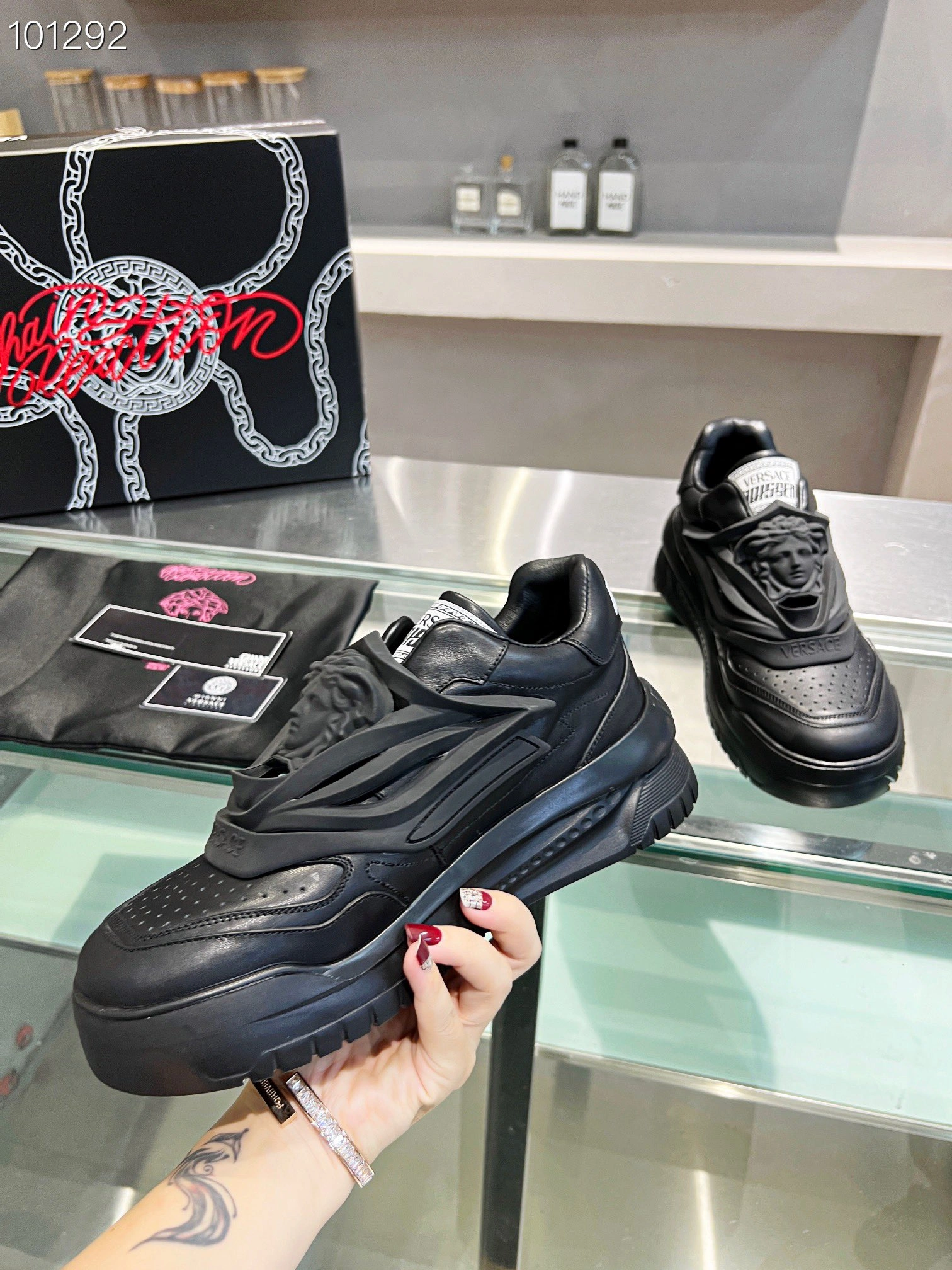 Breathable Men And Women V*ersace Top Sneakers CP 20230607- 6633