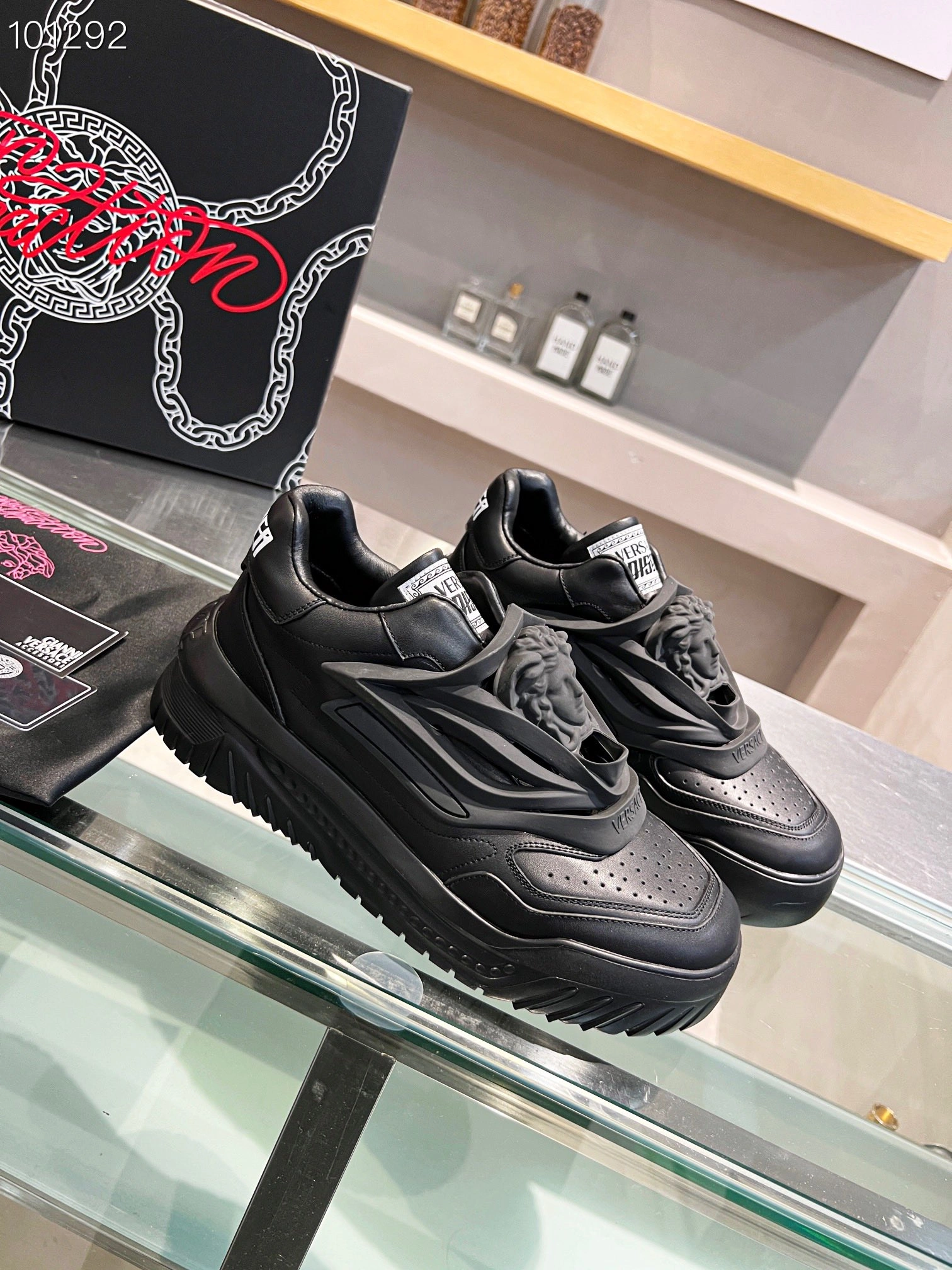 Breathable Men And Women V*ersace Top Sneakers CP 20230607- 6633
