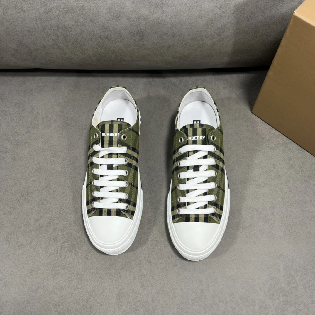 Sophisticated Men B*urberry Top Sneaker Low CP 20230614- 6230