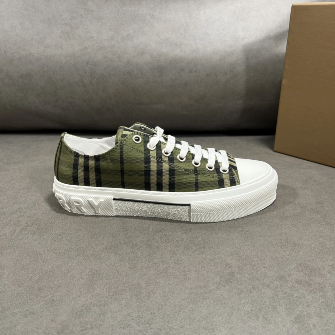Sophisticated Men B*urberry Top Sneaker Low CP 20230614- 6230