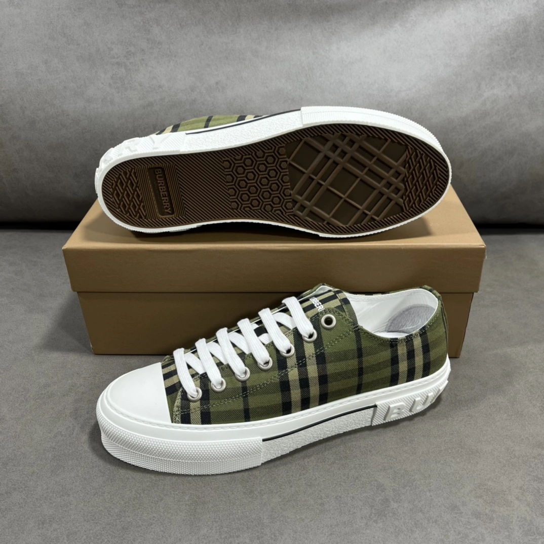 Sophisticated Men B*urberry Top Sneaker Low CP 20230614- 6230