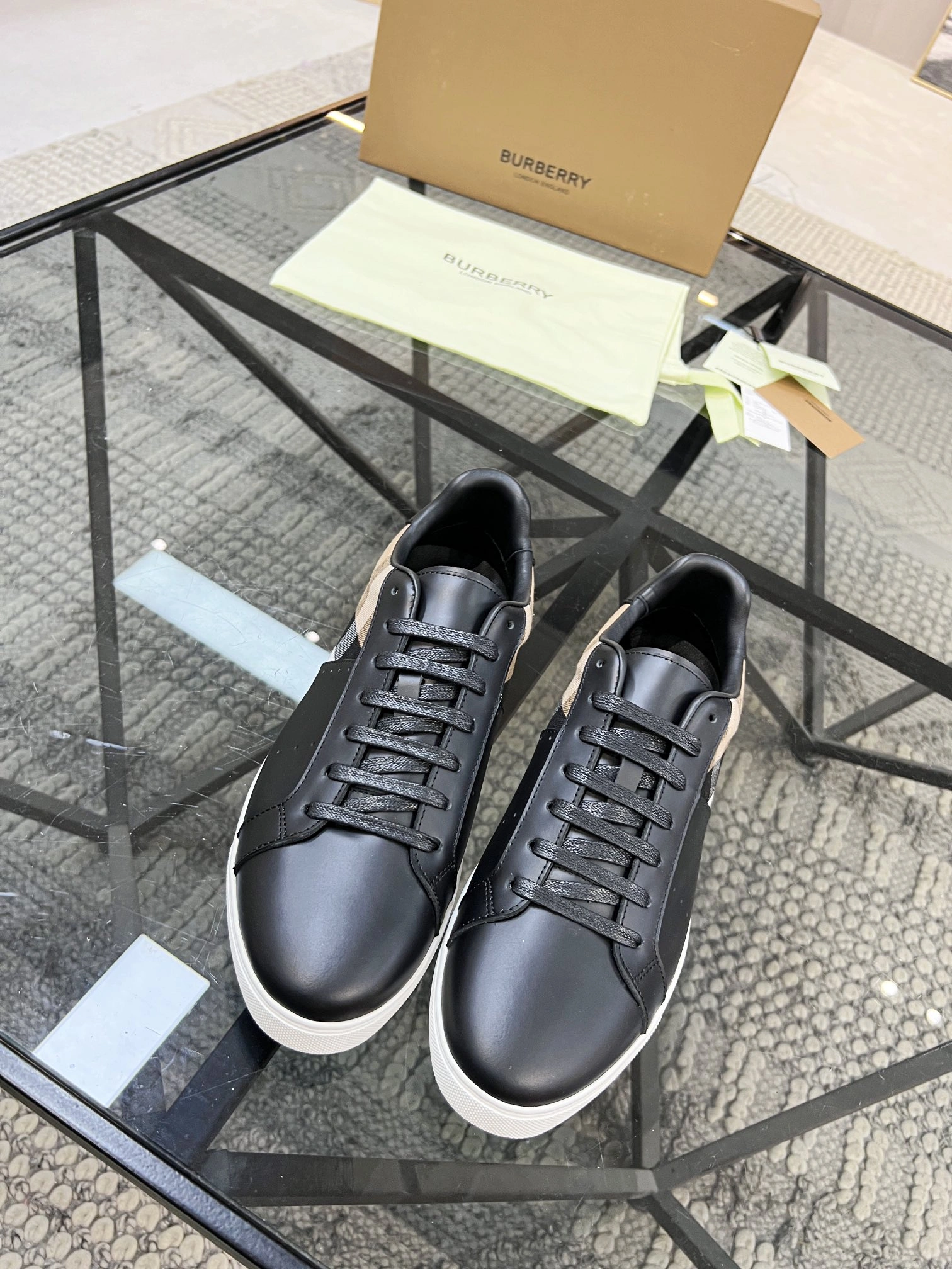 Men B*urberry Top Sneakers CP 20230606- ComfortFit 6274