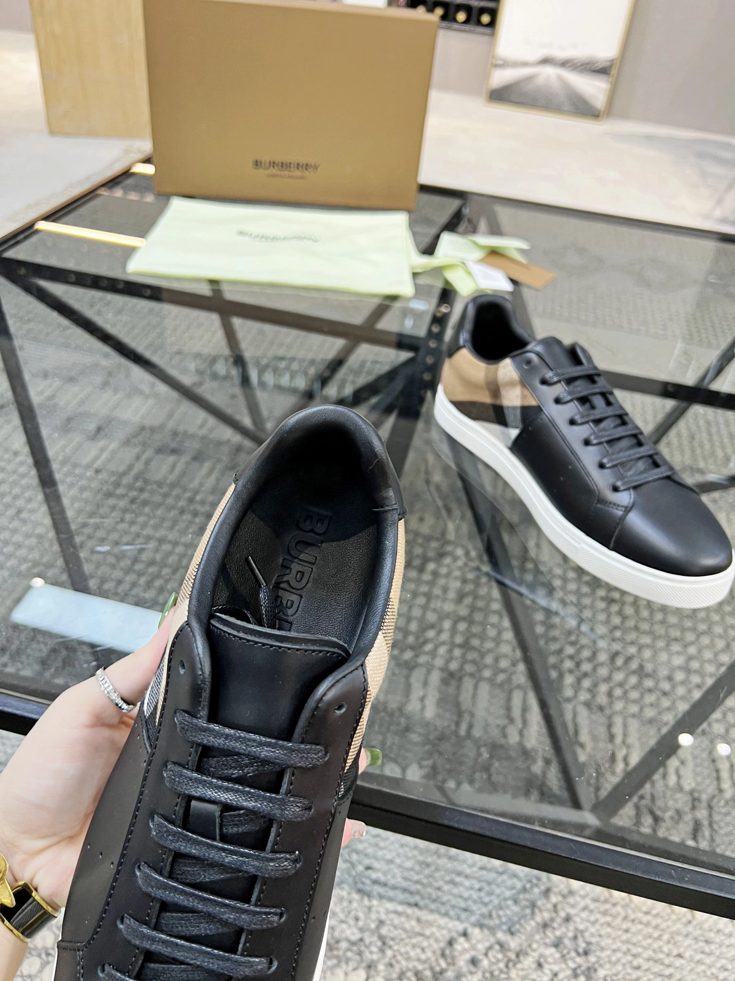 Men B*urberry Top Sneakers CP 20230606- ComfortFit 6274