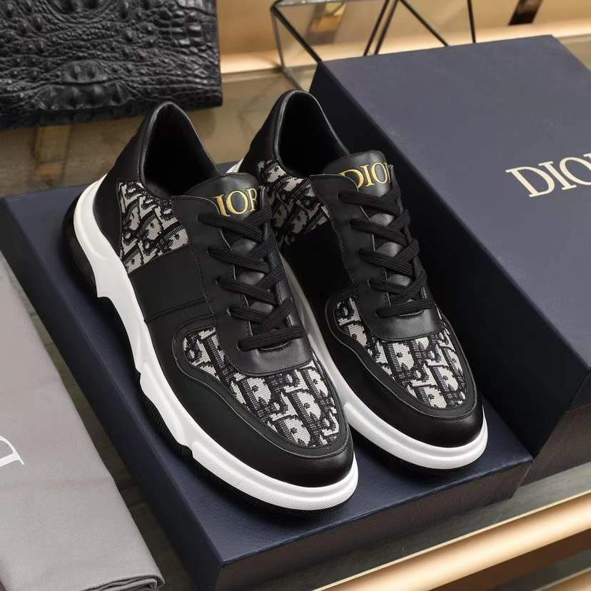 Lightweight Men D*ior Top Sneaker 5809