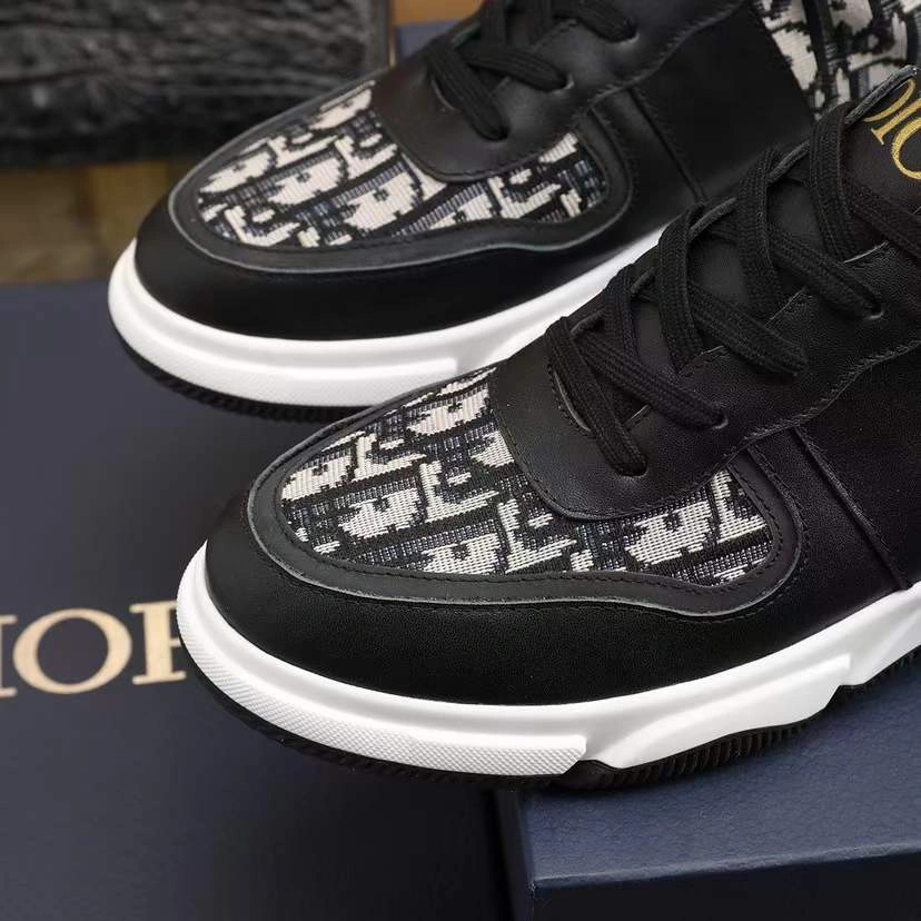 Lightweight Men D*ior Top Sneaker 5809
