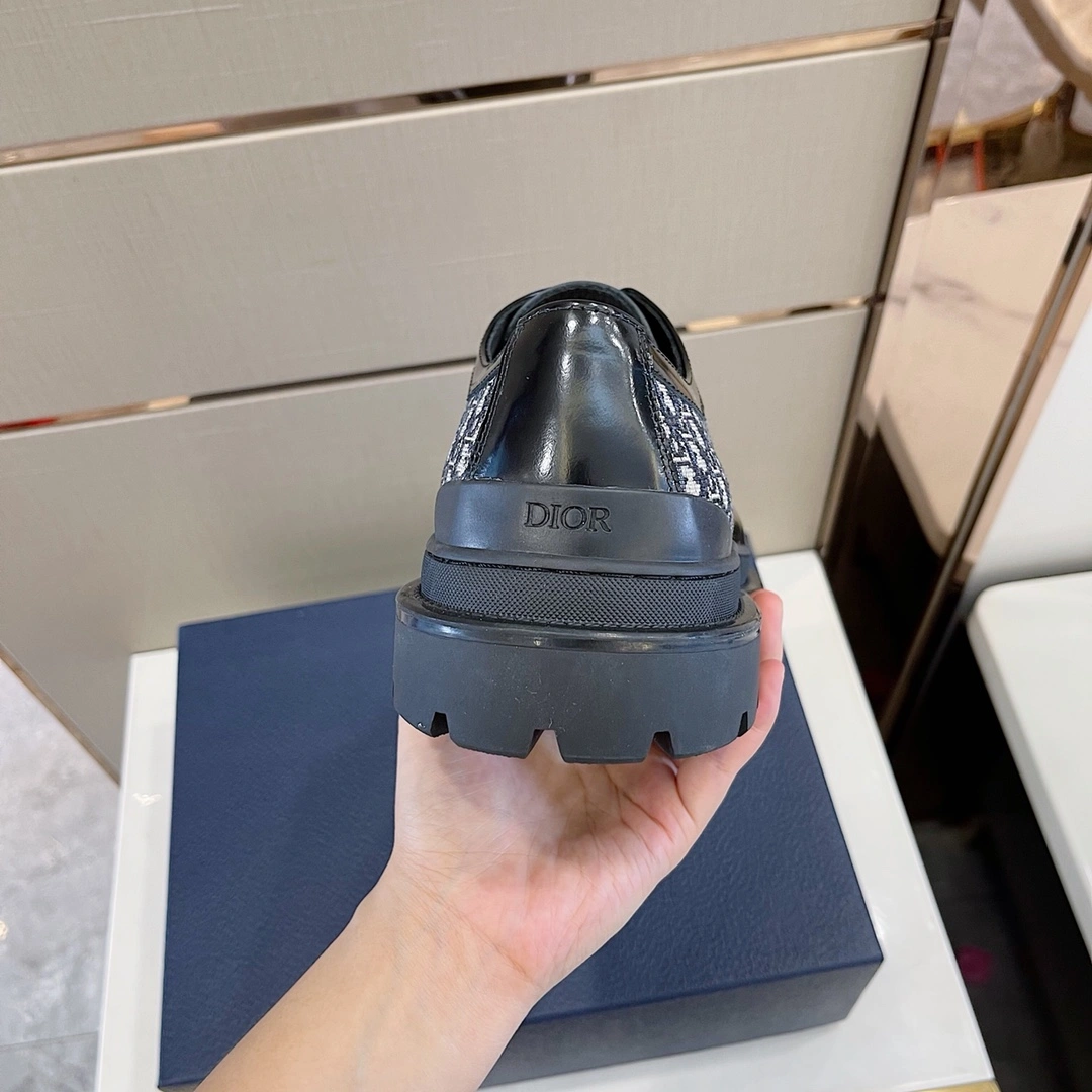 ModernLook Men D*or Top Sneaker 5780