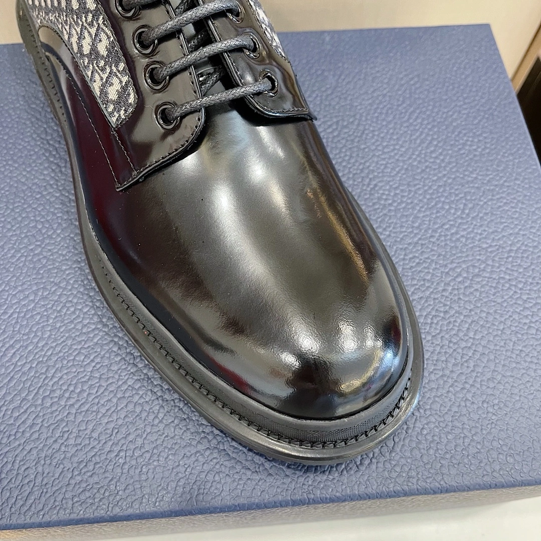 ModernLook Men D*or Top Sneaker 5780