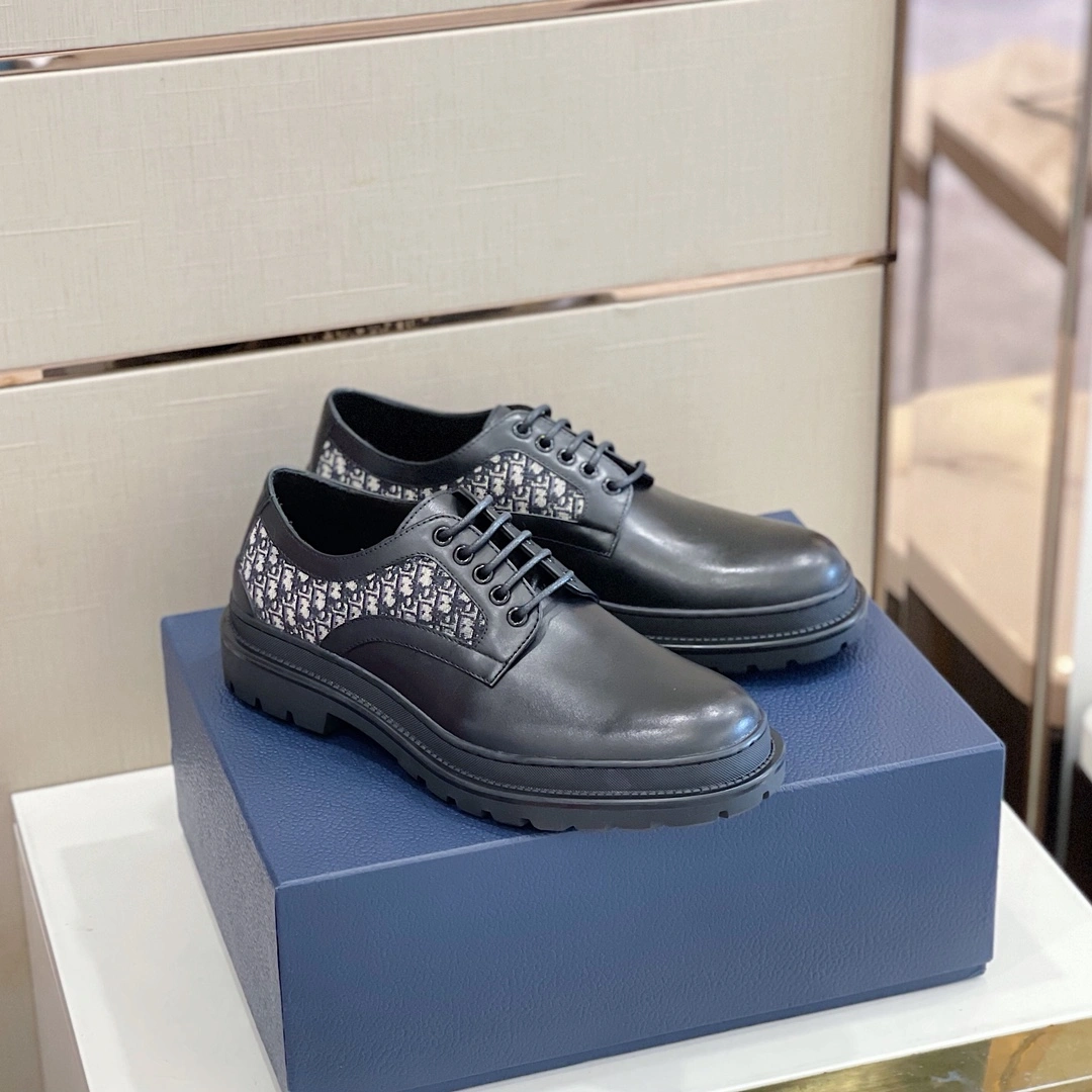 OdorResistant Men D*or Top Sneaker 5781