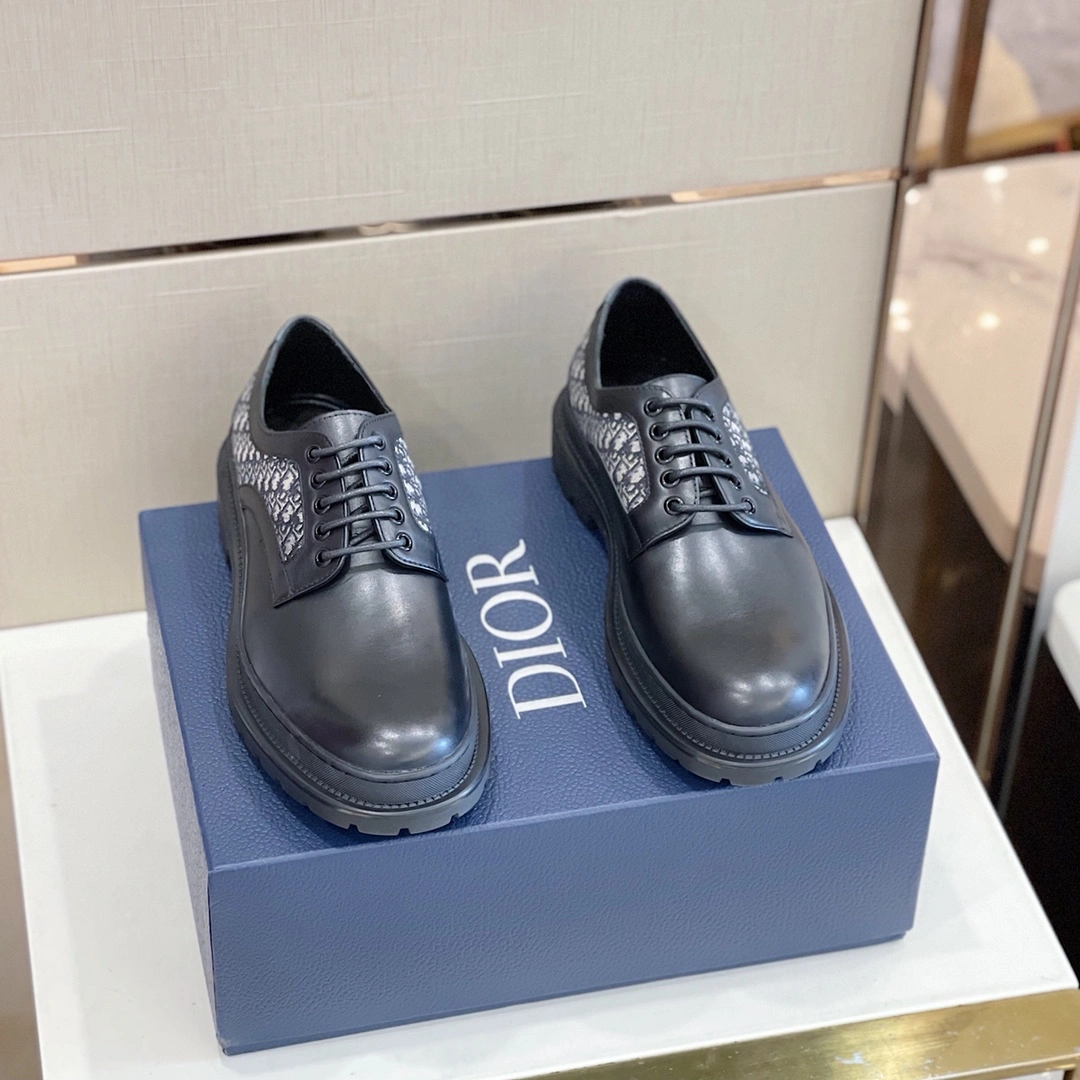 OdorResistant Men D*or Top Sneaker 5781