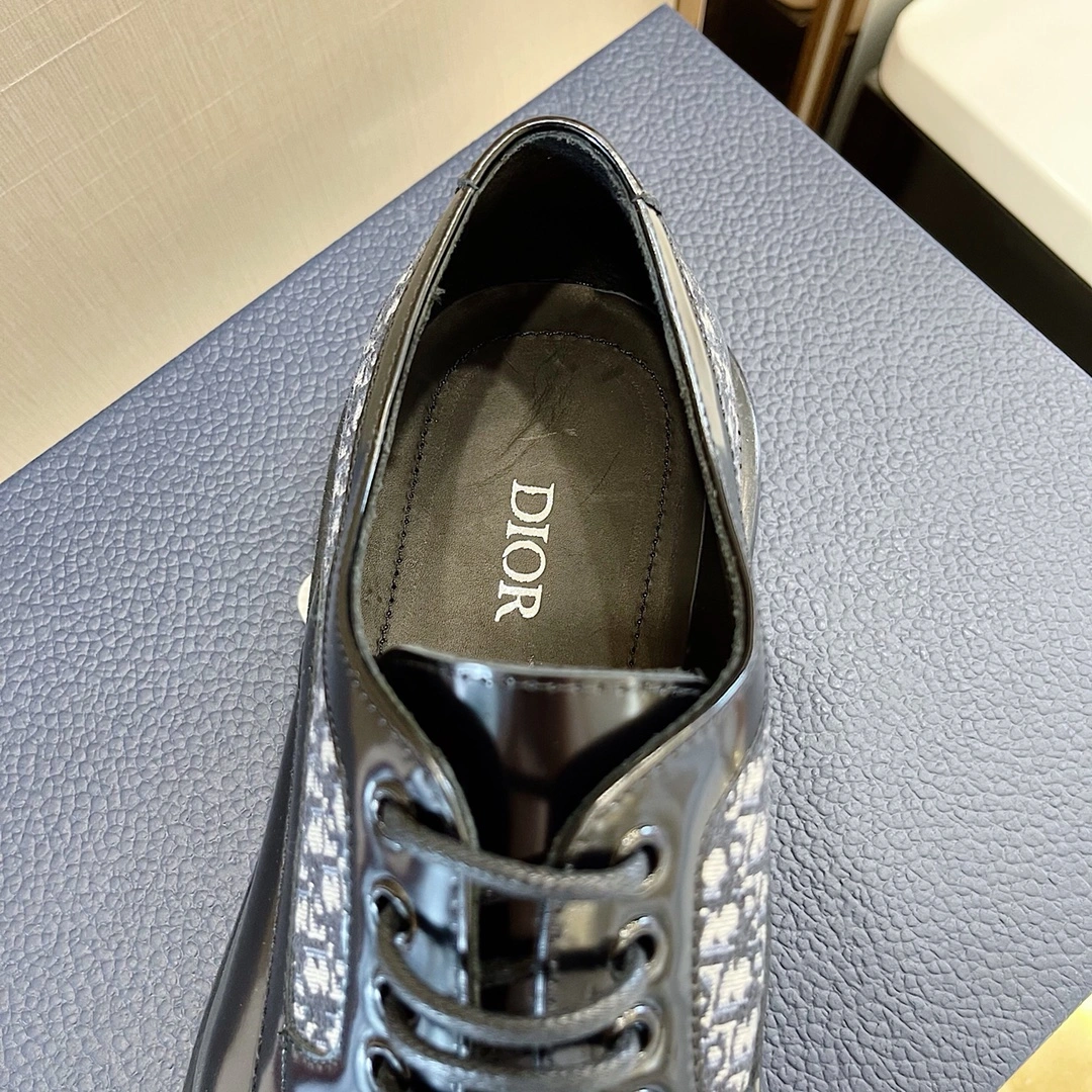 ModernLook Men D*or Top Sneaker 5780