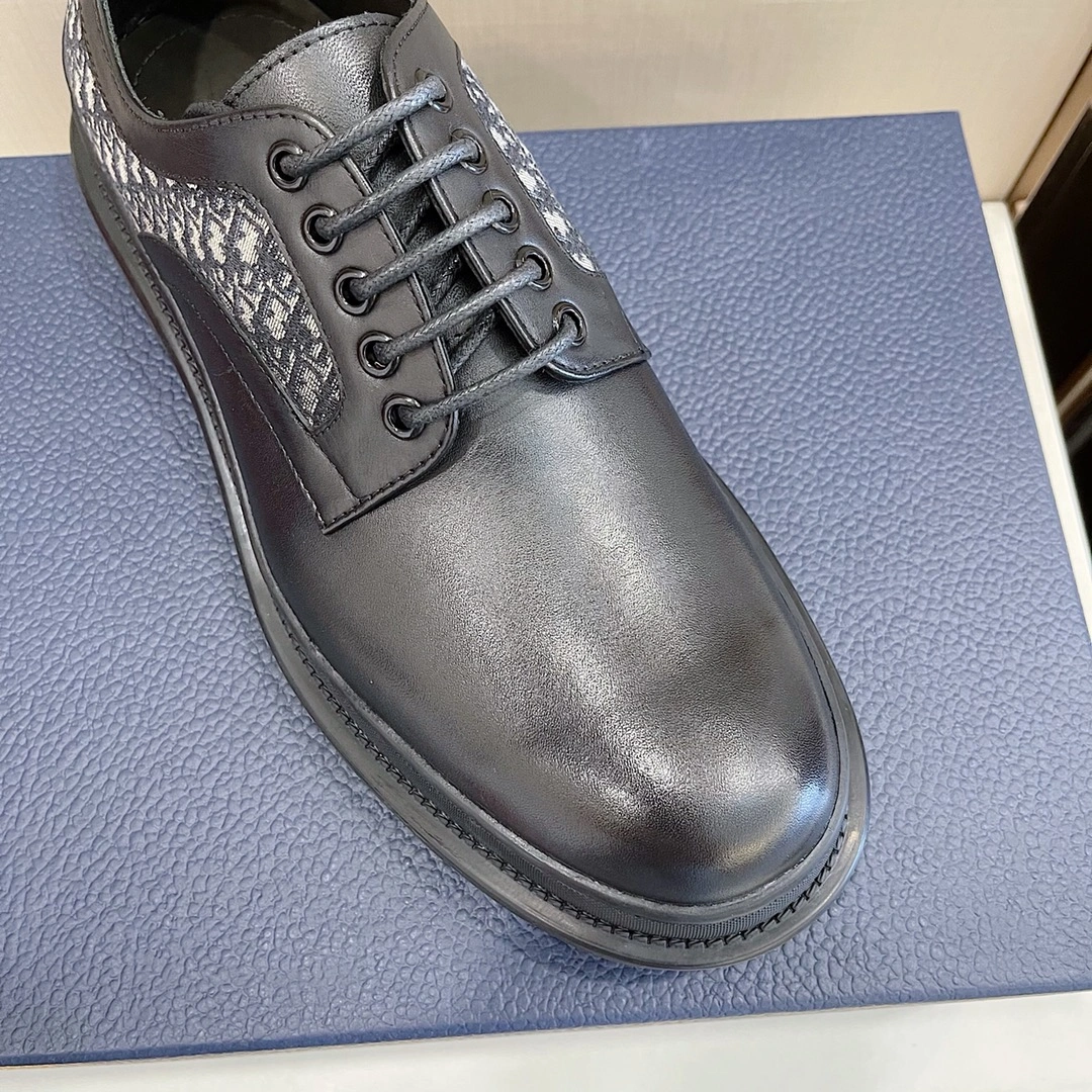 OdorResistant Men D*or Top Sneaker 5781