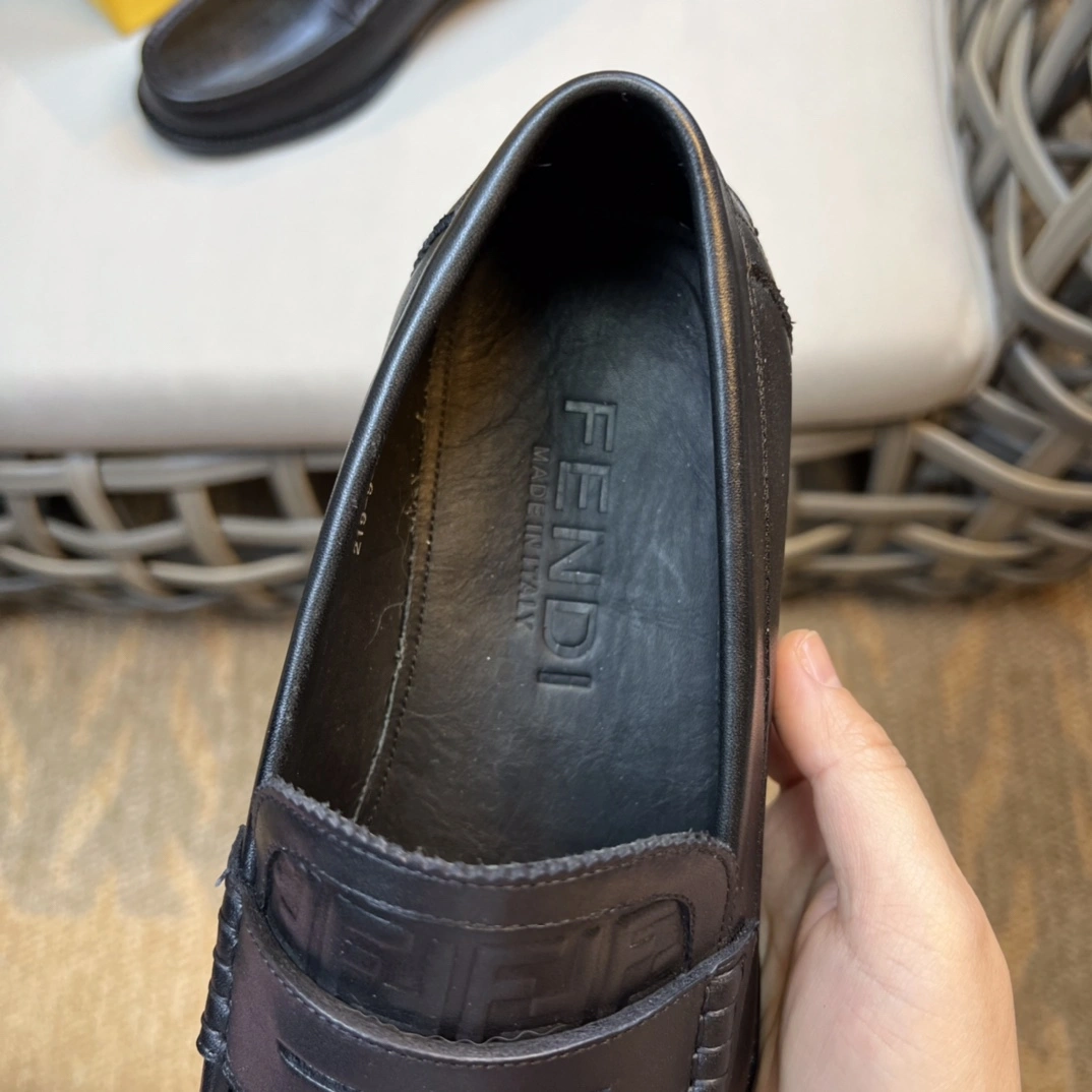 Vibrant Men F*endi Top Loafer CP 20230613- 6940